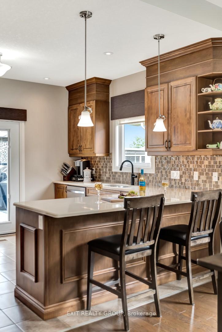 Photo 7 of 12 Conger Drive, Prince Edward County, Wellington — HOMEH