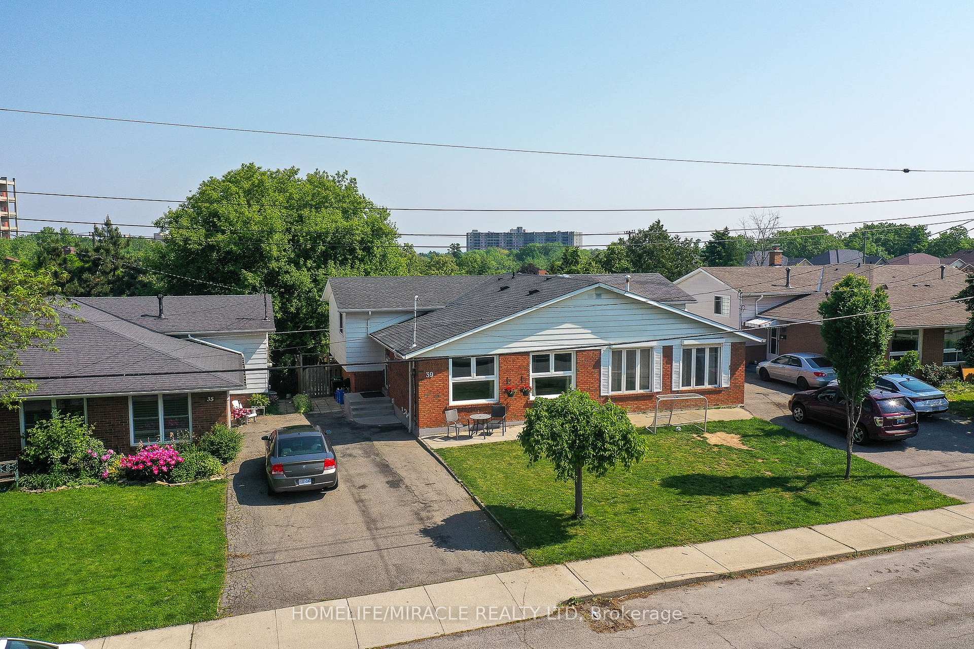 Photo 1 of 39 Sherry Lane Drive, Hamilton, Vincent — HOMEH