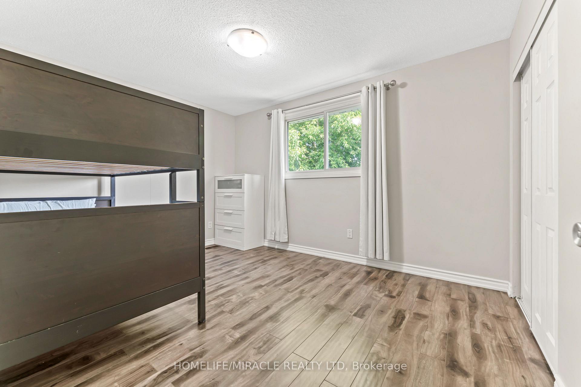 Photo 8 of 39 Sherry Lane Drive, Hamilton, Vincent — HOMEH