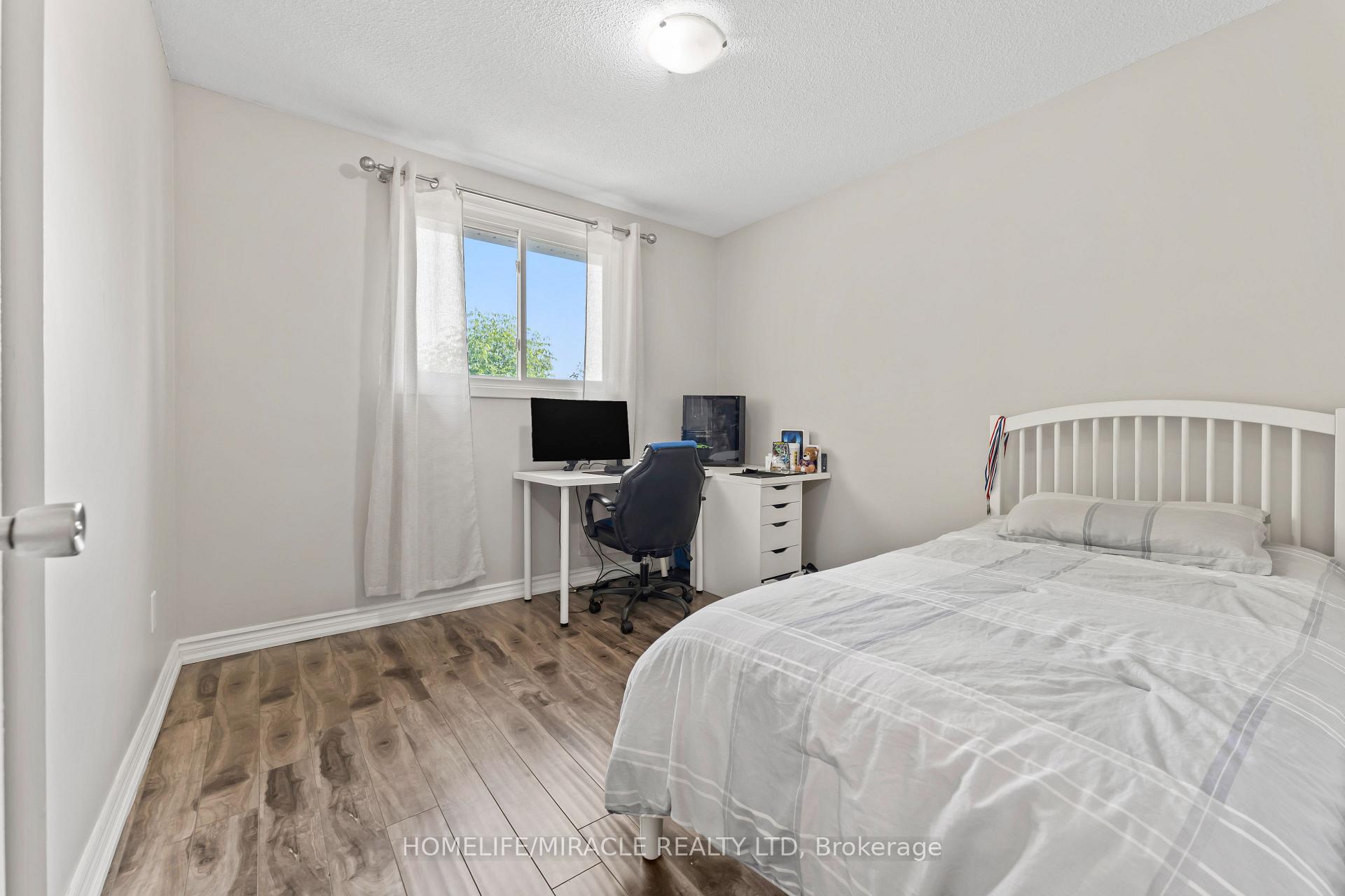 Photo 9 of 39 Sherry Lane Drive, Hamilton, Vincent — HOMEH