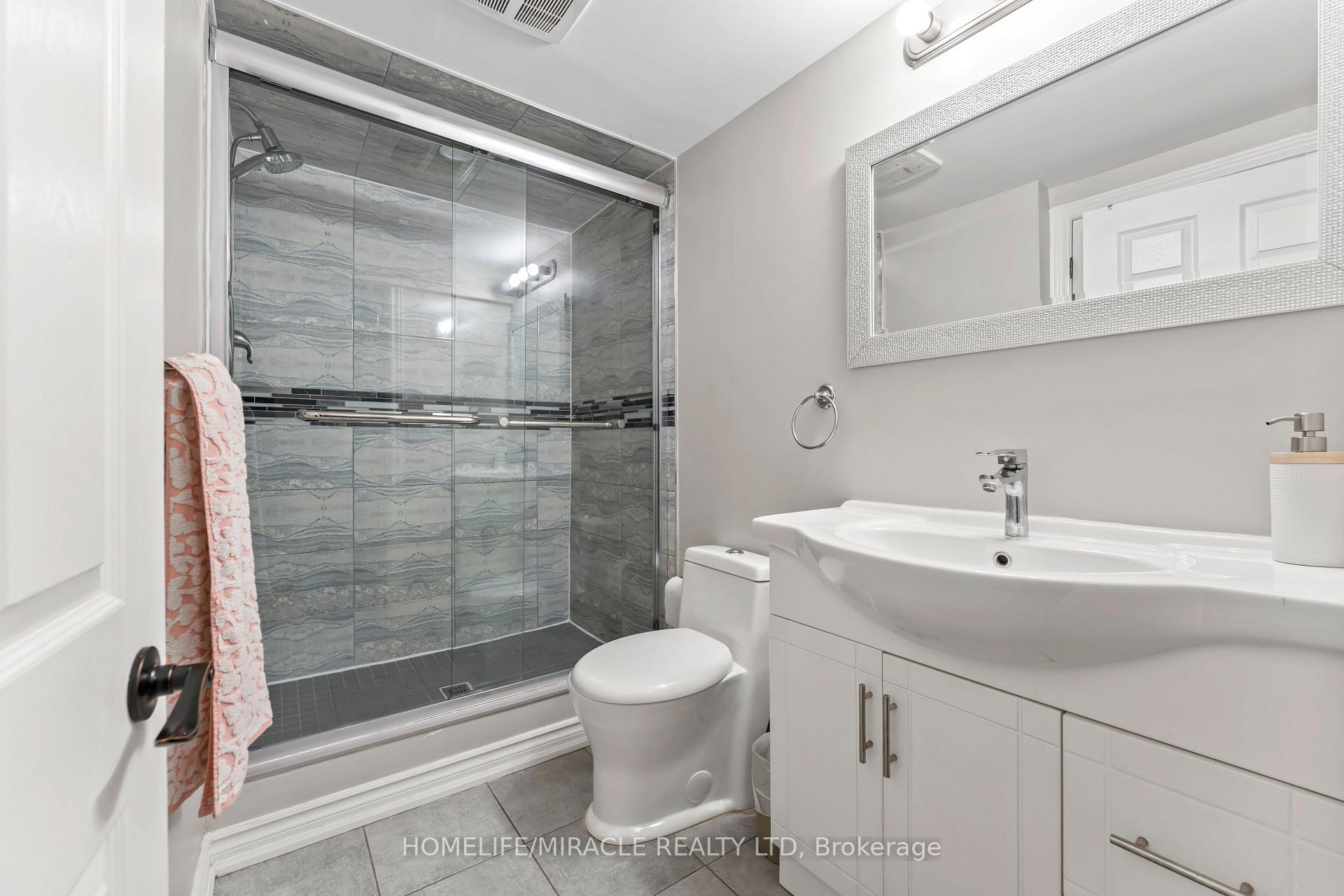 Photo 17 of 39 Sherry Lane Drive, Hamilton, Vincent — HOMEH