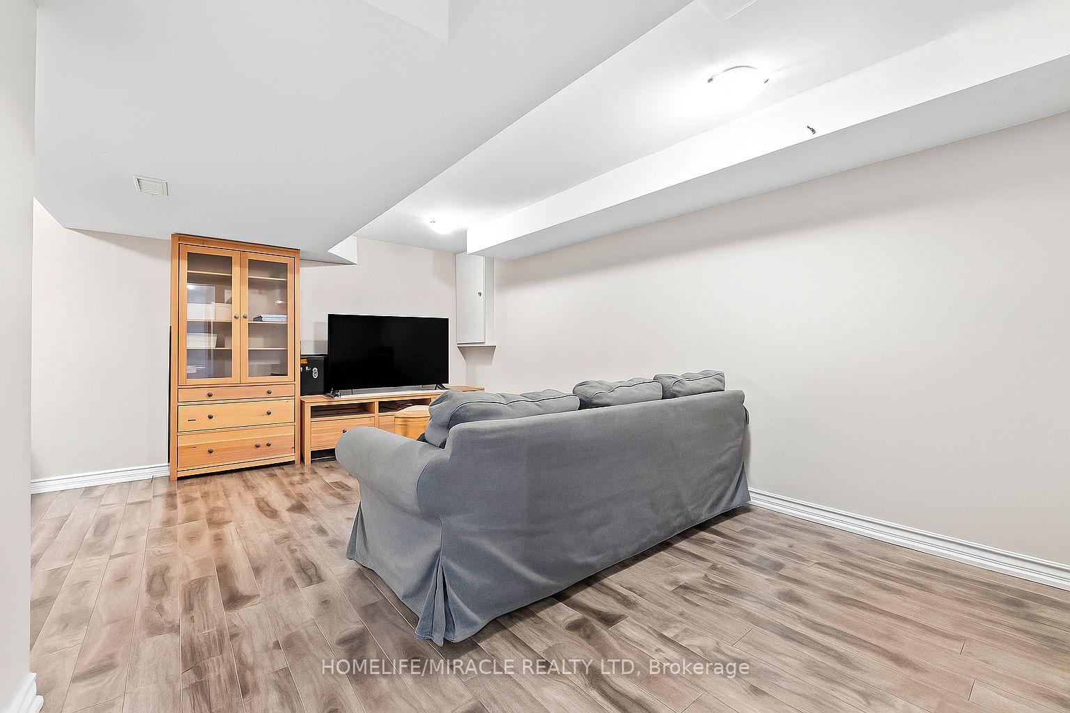 Photo 19 of 39 Sherry Lane Drive, Hamilton, Vincent — HOMEH