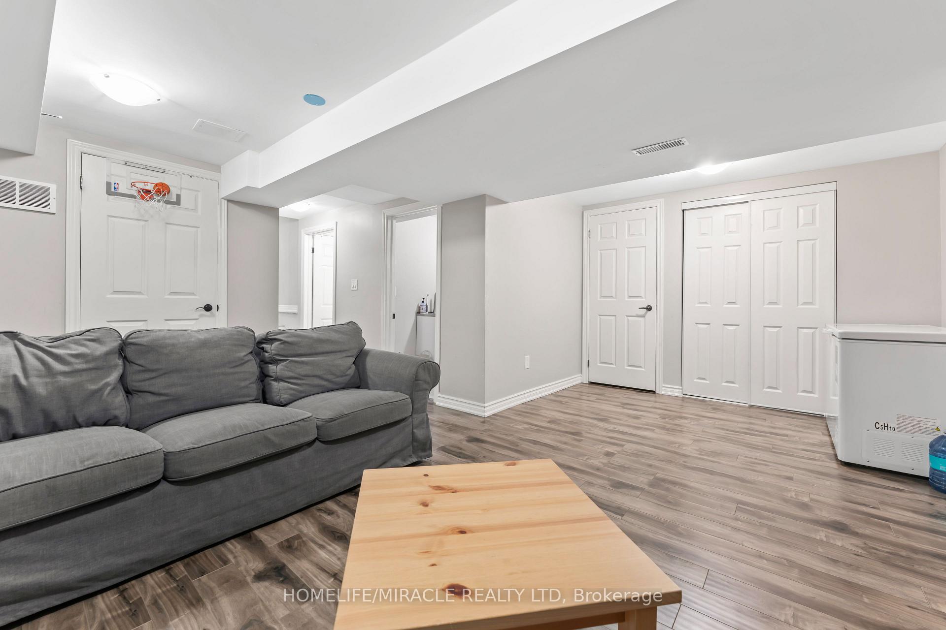 Photo 22 of 39 Sherry Lane Drive, Hamilton, Vincent — HOMEH
