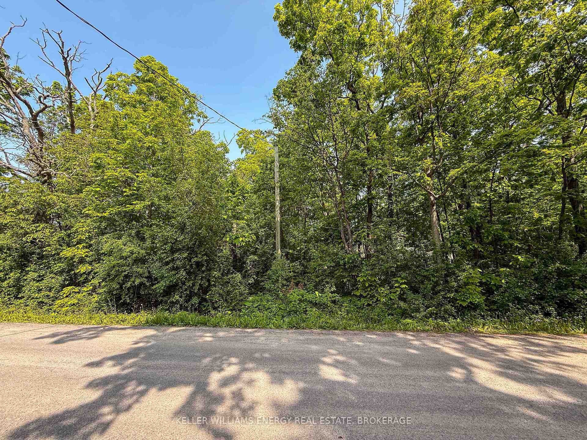 Photo 9 of Prinyers Cove Crescent, Prince Edward County, North Marysburg Ward — HOMEH