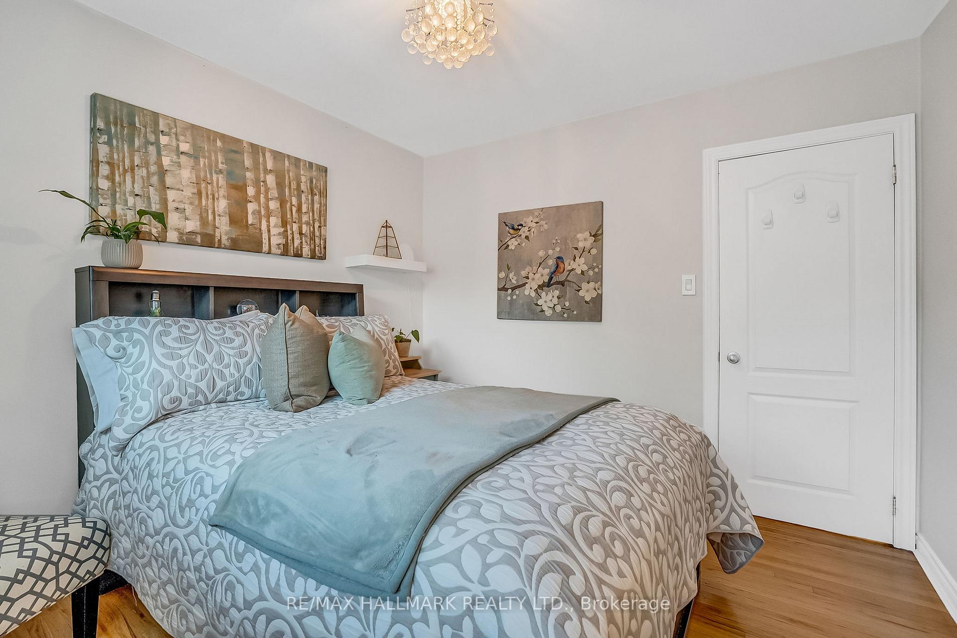 Photo 25 of 4 Cabot Court, Aurora, Aurora Heights — HOMEH
