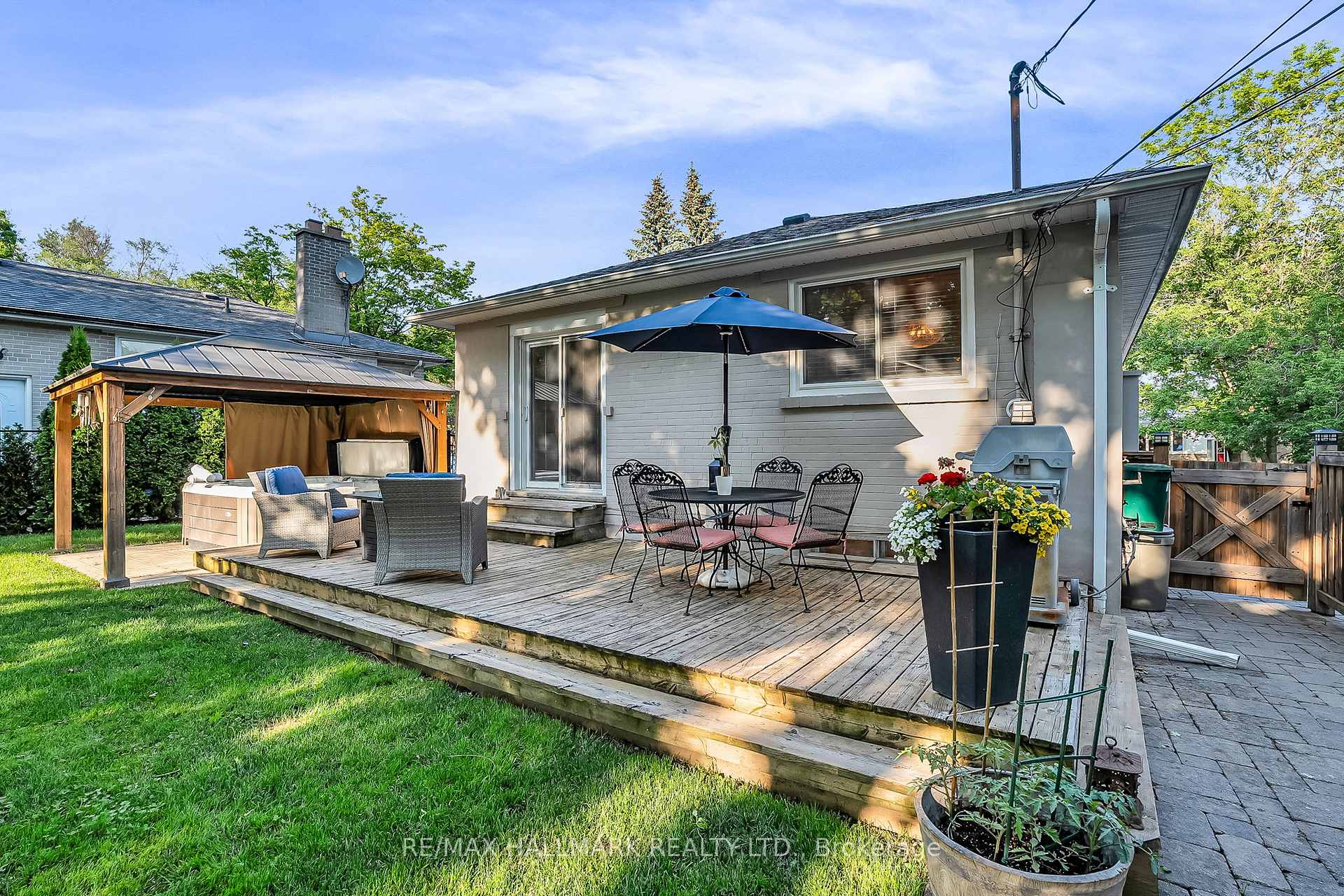 Photo 46 of 4 Cabot Court, Aurora, Aurora Heights — HOMEH