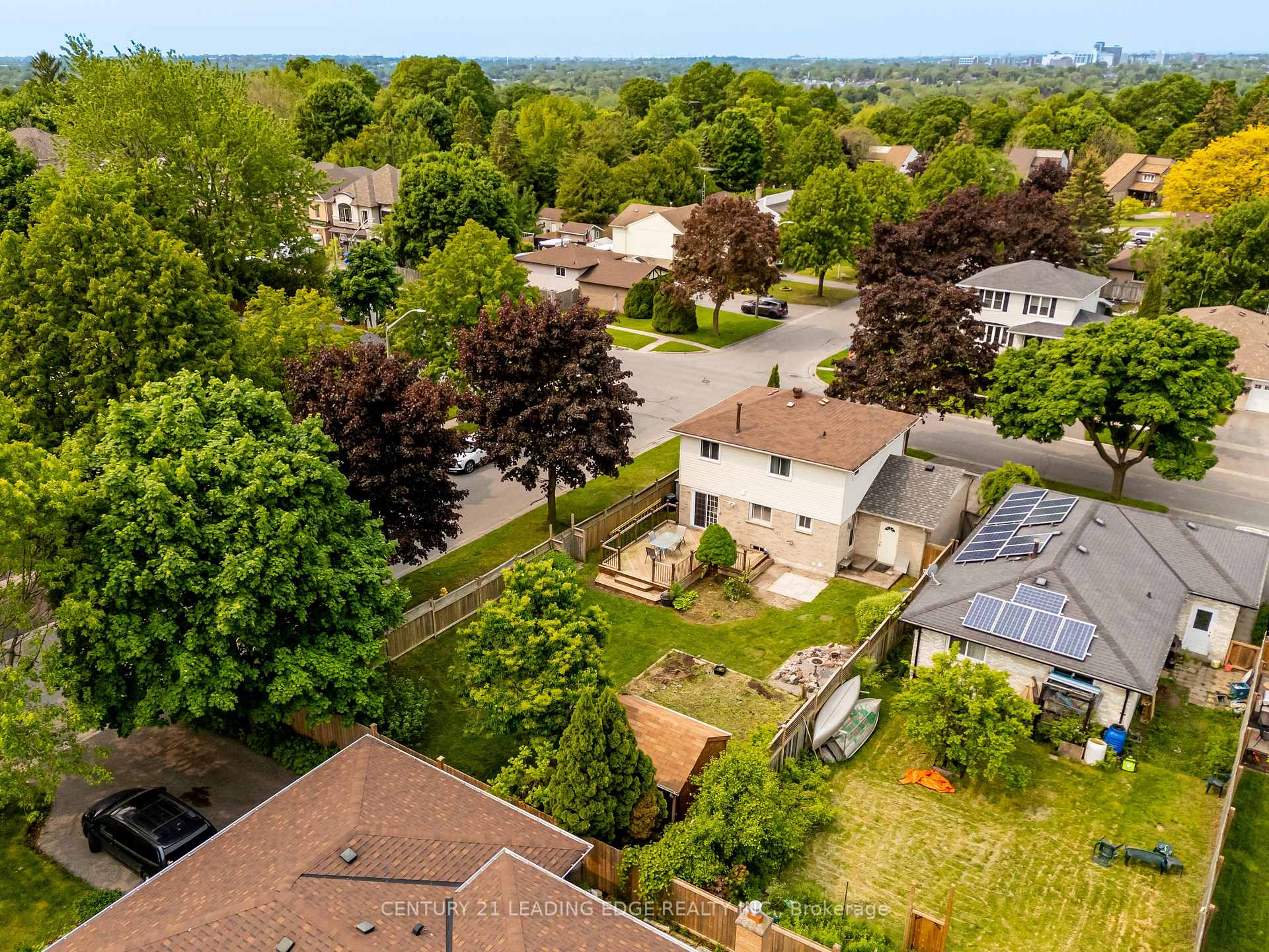 Photo 33 of 353 Fleetwood Drive, Oshawa, Eastdale — HOMEH