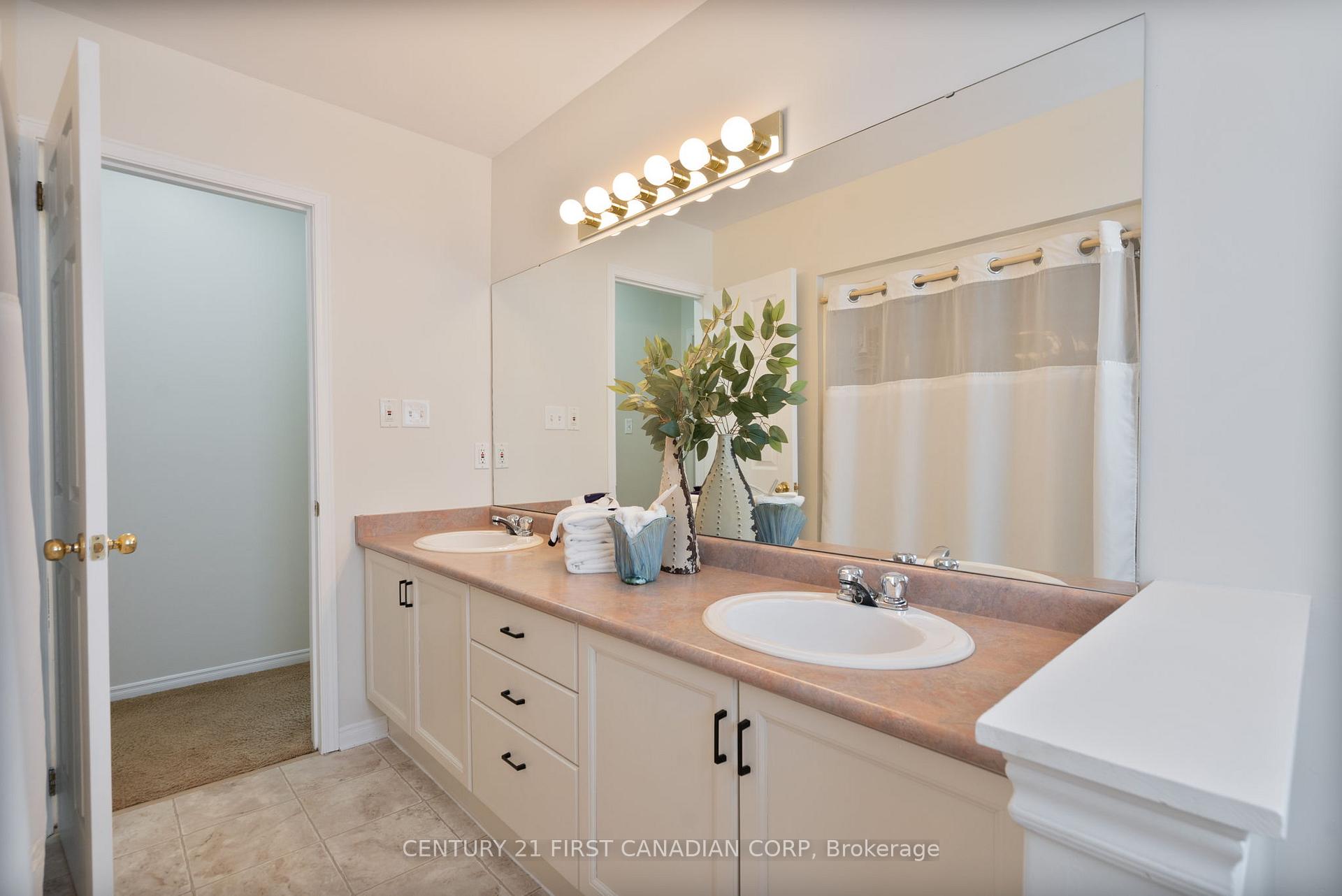 Photo 11 of 36 Juniper Crescent, Strathroy-Caradoc, SE — HOMEH