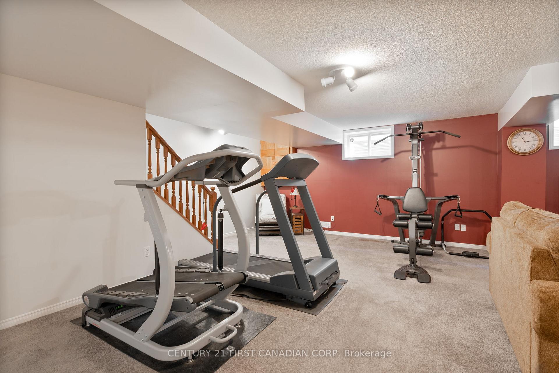 Photo 14 of 36 Juniper Crescent, Strathroy-Caradoc, SE — HOMEH