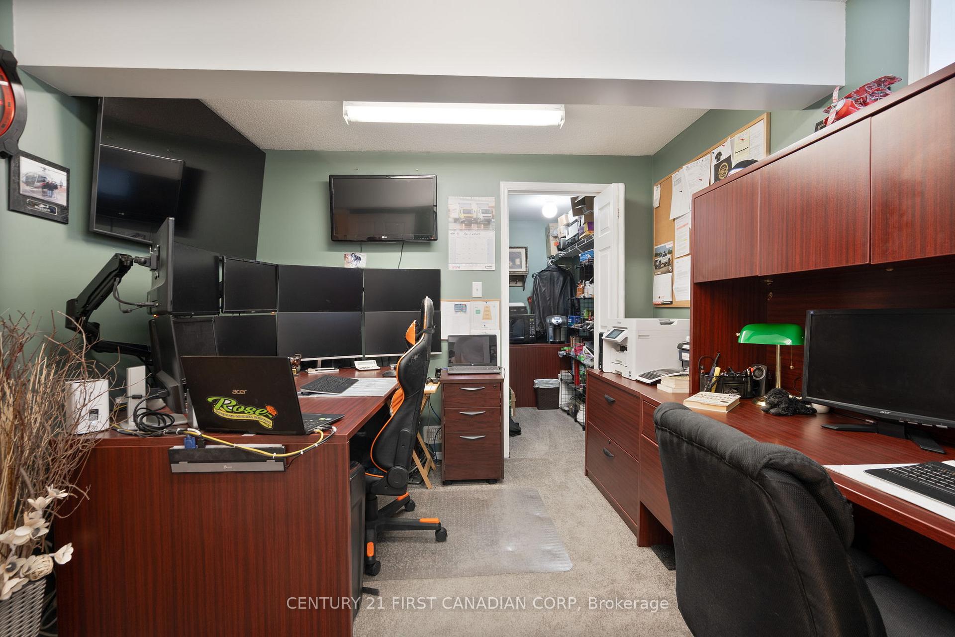 Photo 21 of 36 Juniper Crescent, Strathroy-Caradoc, SE — HOMEH