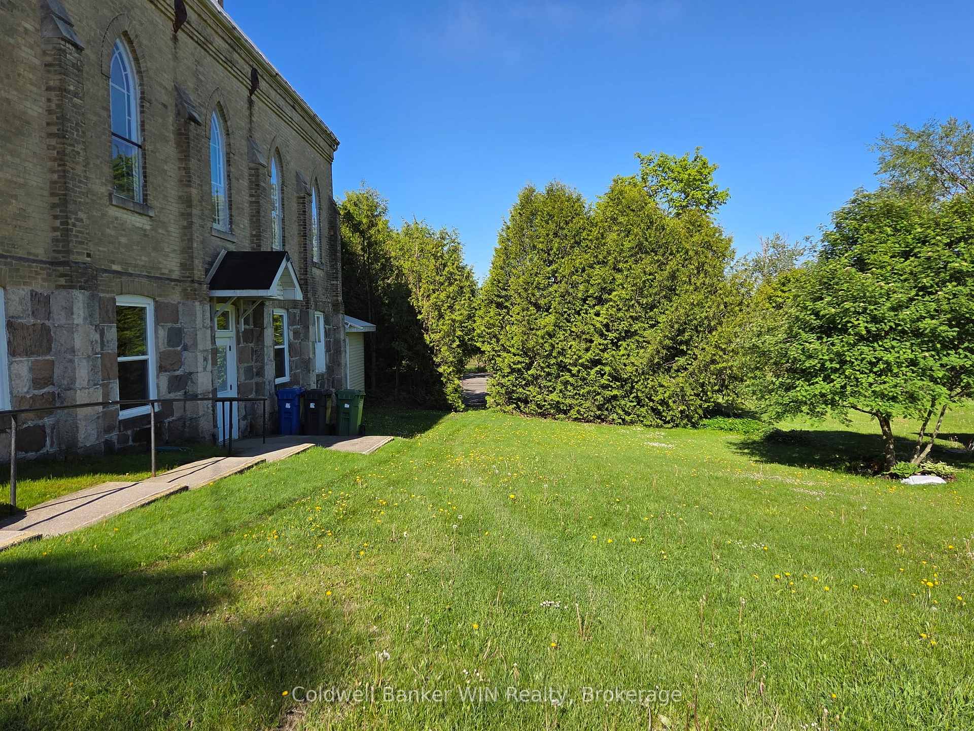 Photo 9 of 392050 Grey Road 109, Southgate — HOMEH