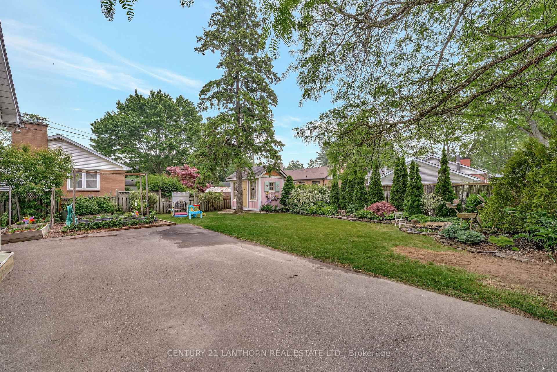 Photo 43 of 19 Woodland Acres, Belleville — HOMEH