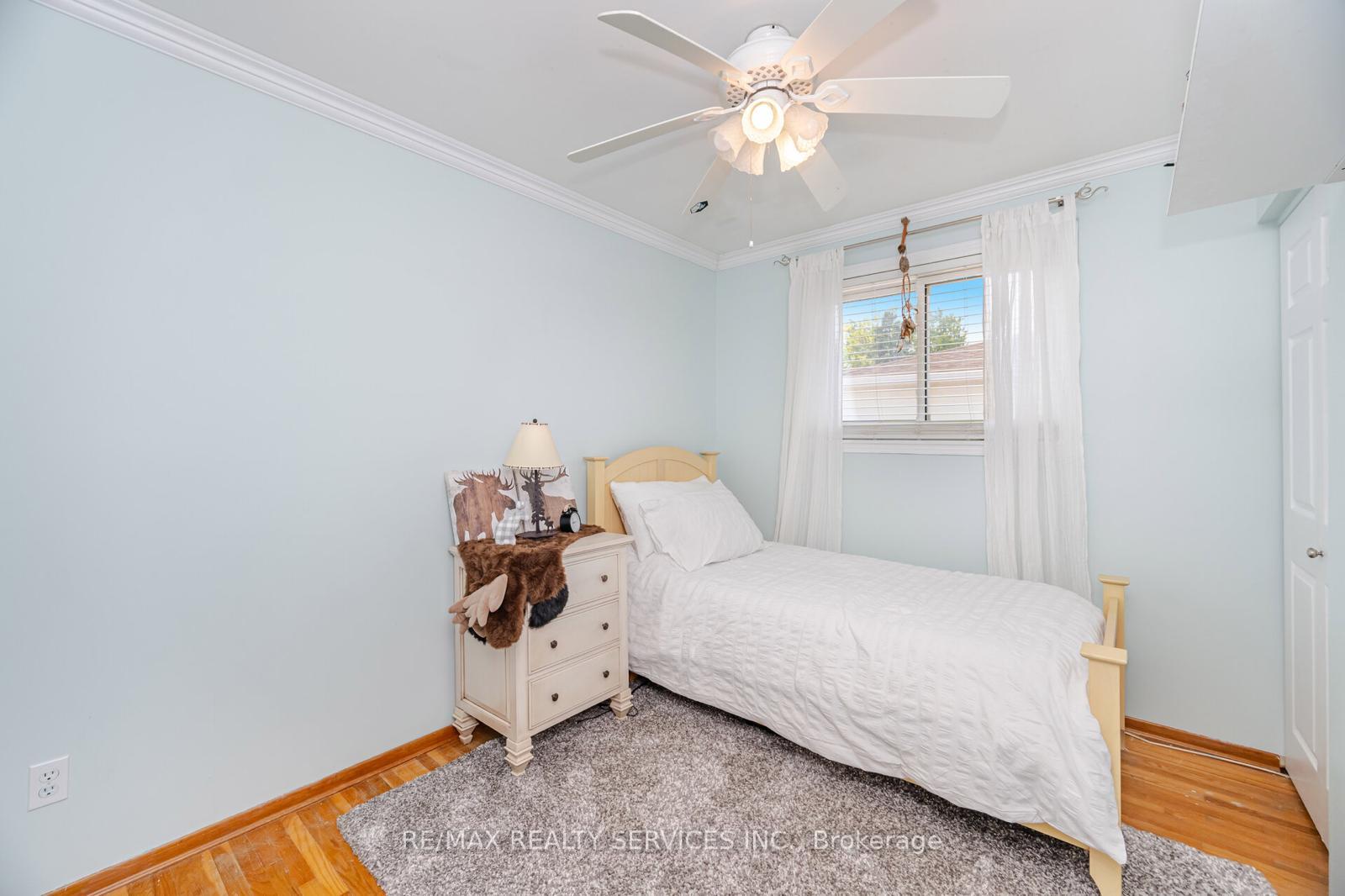 Photo 25 of 137 Archdekin Drive, Brampton, Madoc — HOMEH