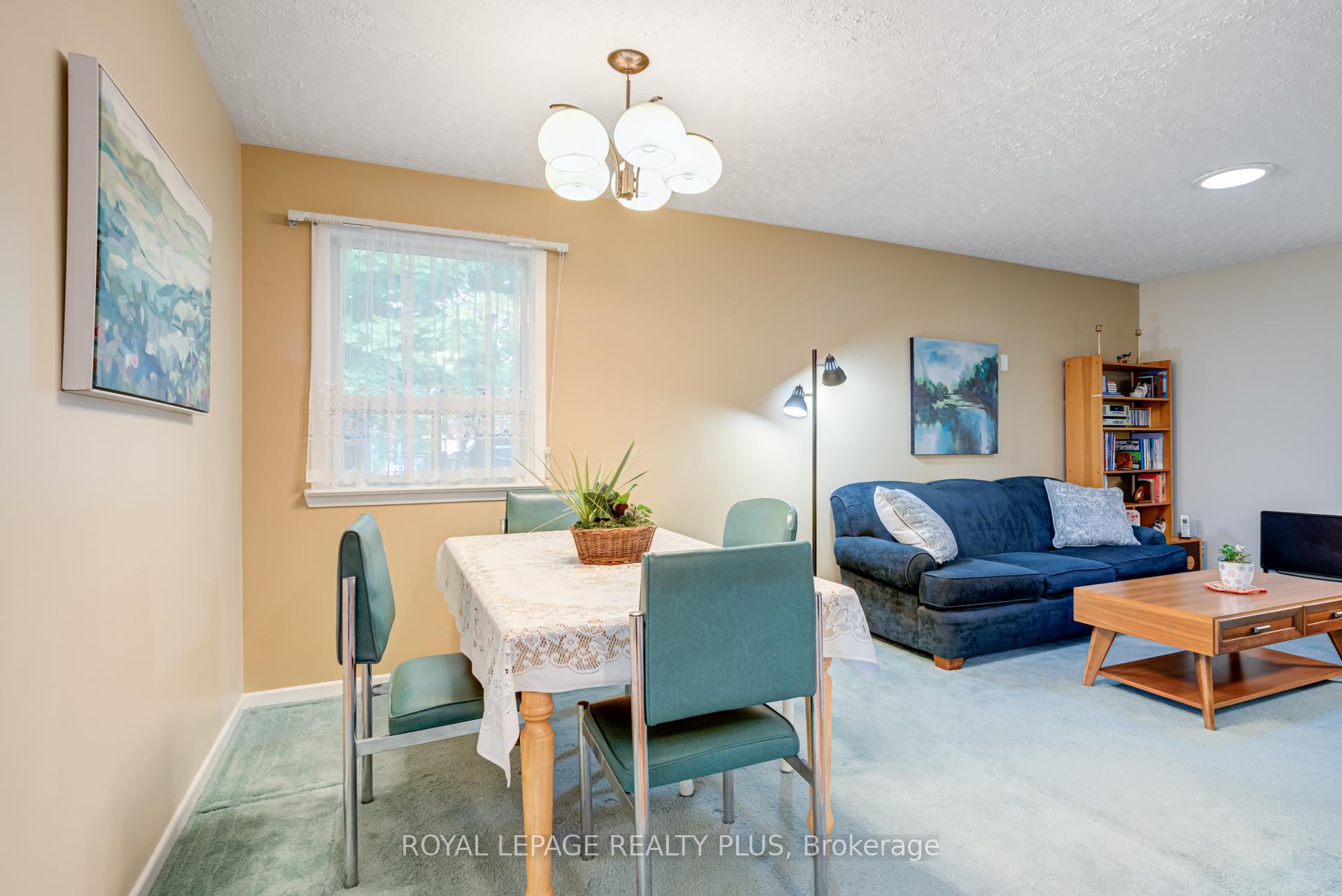 Photo 21 of 3 Gordon Drive, Brampton, Brampton South — HOMEH