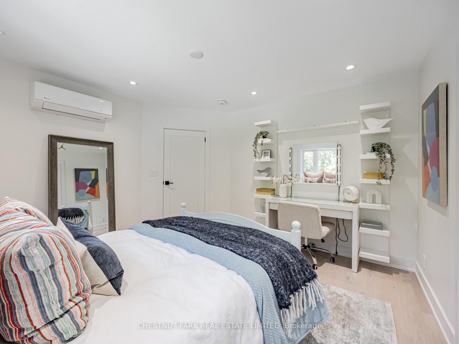 Photo 26 of 35 Rykert Crescent, Toronto, Leaside — HOMEH