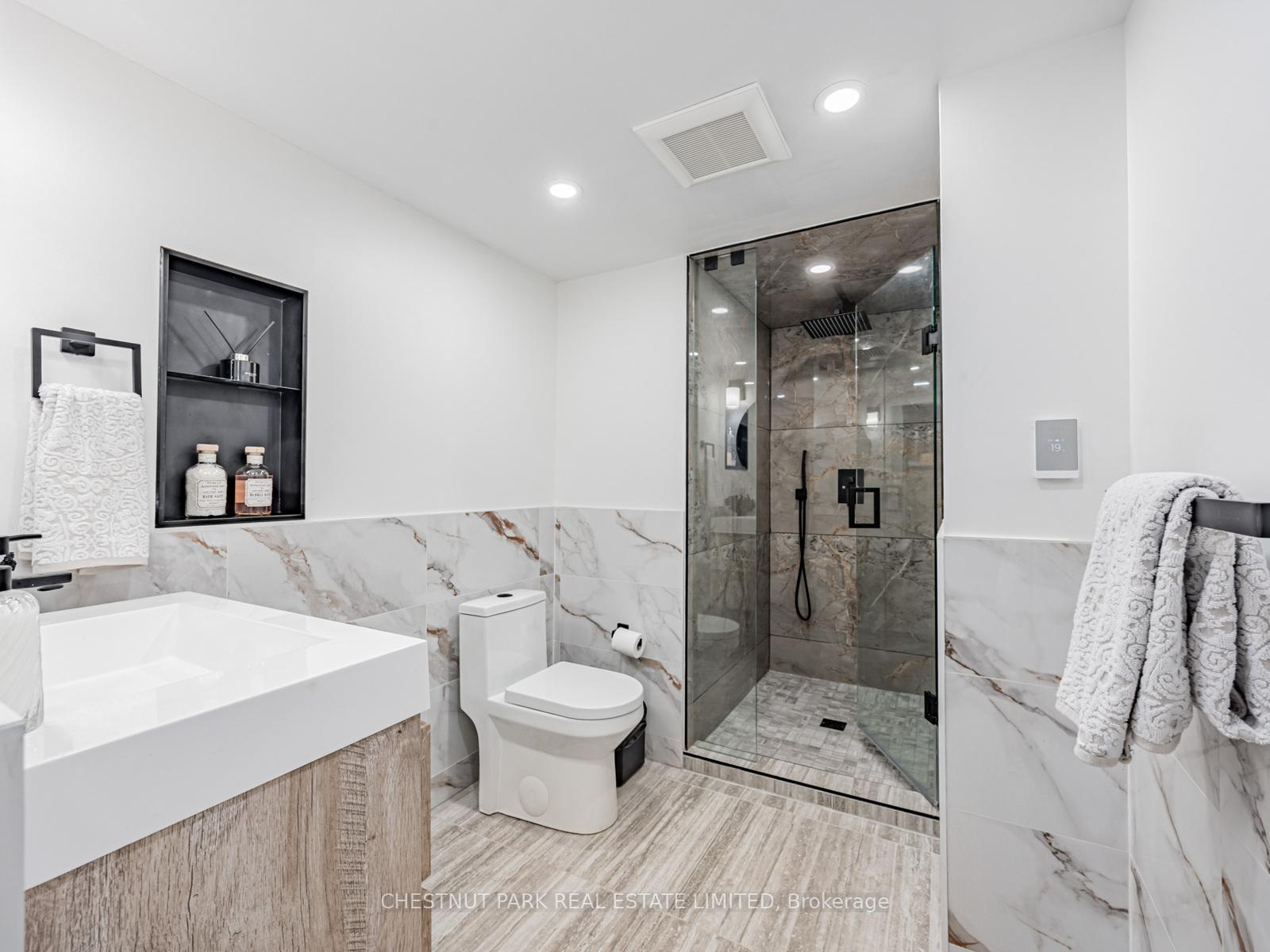 Photo 32 of 35 Rykert Crescent, Toronto, Leaside — HOMEH