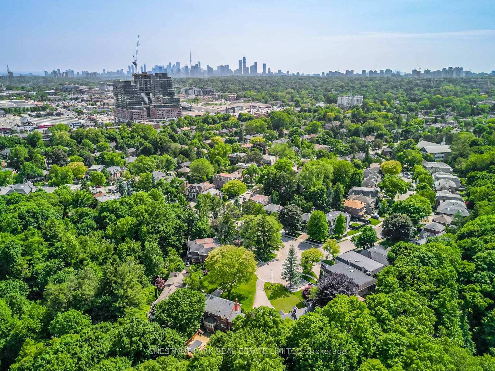 Photo 38 of 35 Rykert Crescent, Toronto, Leaside — HOMEH