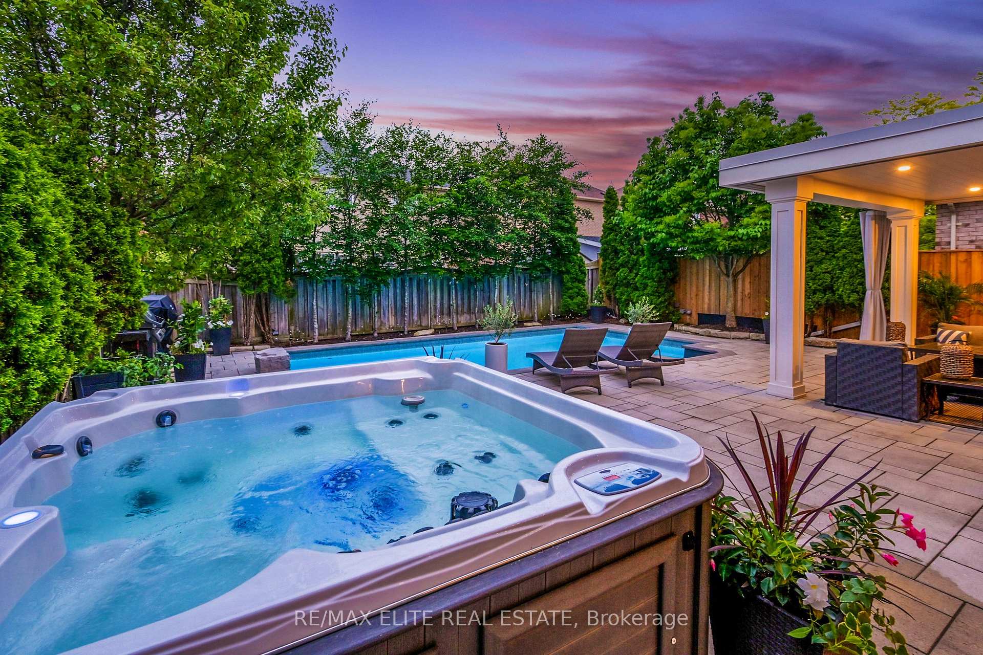 Photo 42 of 23 Linsmary Court, Markham, Greensborough — HOMEH