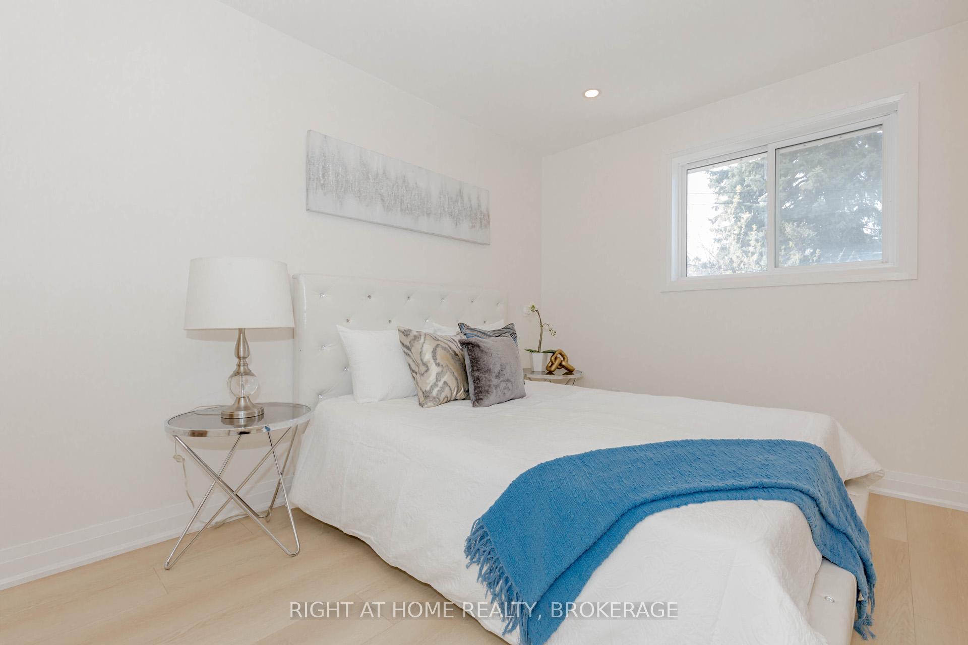 Photo 18 of 96 Avondale Boulevard, Brampton, Avondale — HOMEH