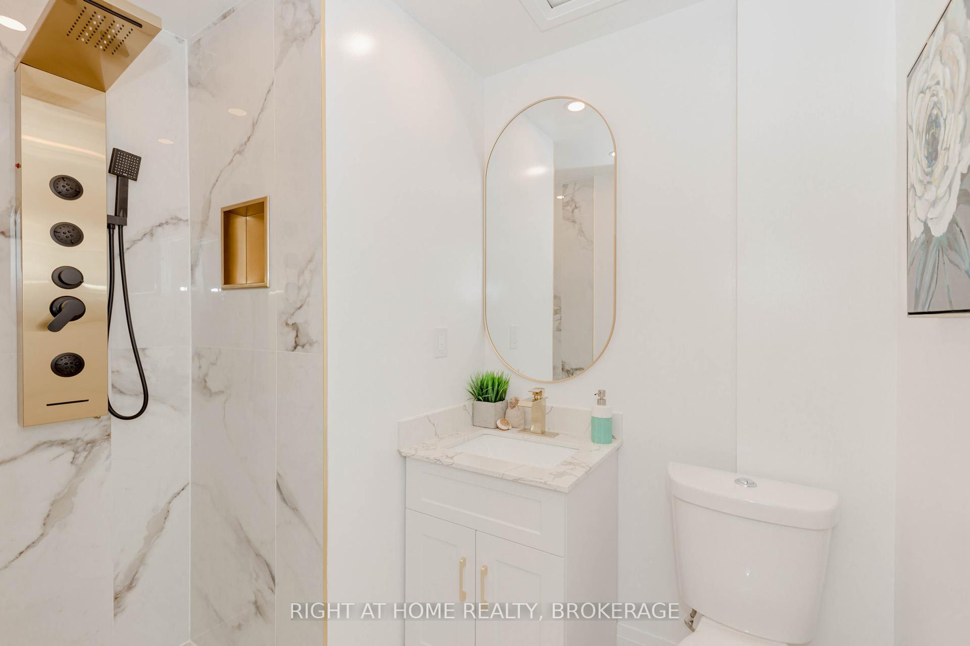 Photo 16 of 96 Avondale Boulevard, Brampton, Avondale — HOMEH