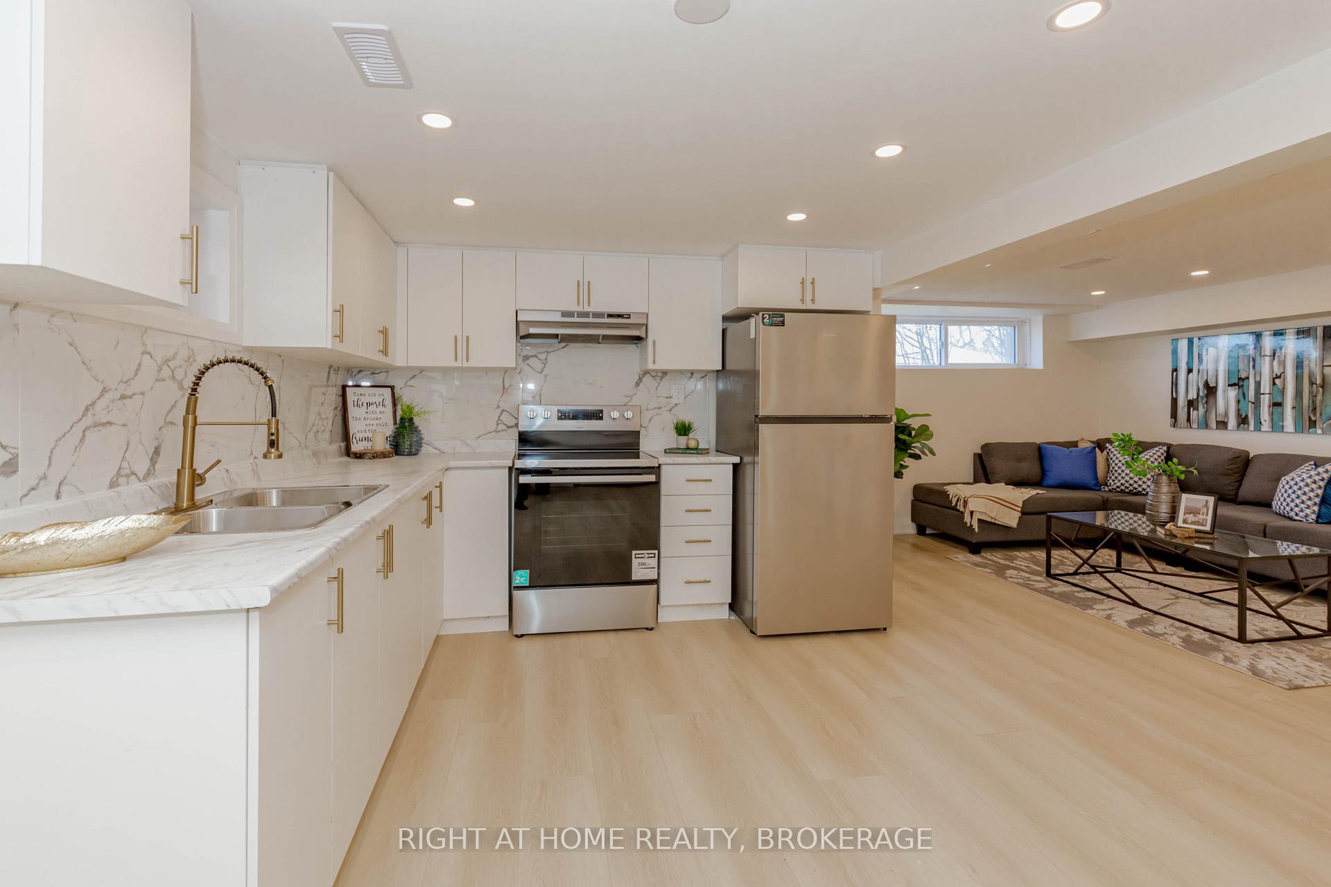 Photo 27 of 96 Avondale Boulevard, Brampton, Avondale — HOMEH