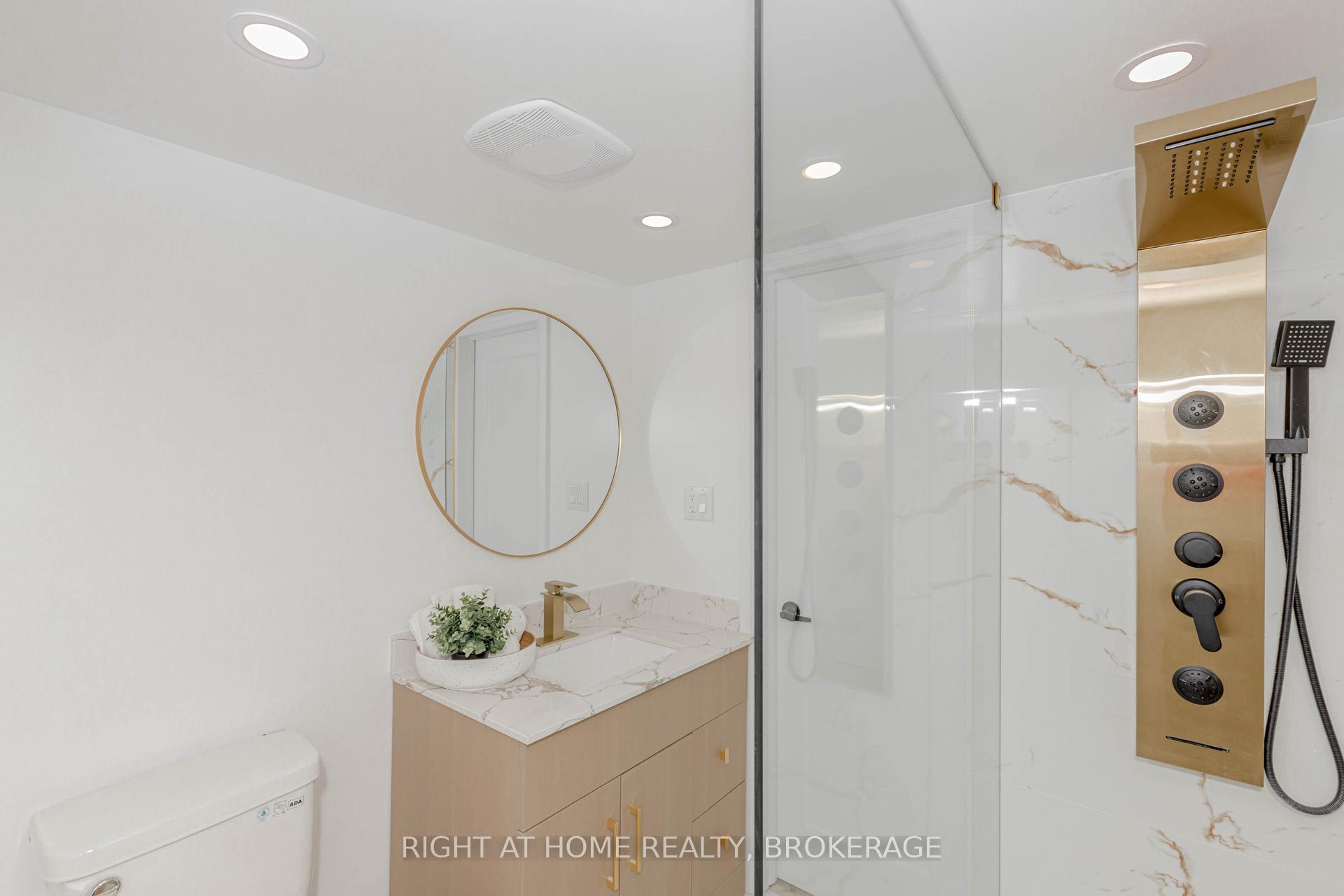 Photo 38 of 96 Avondale Boulevard, Brampton, Avondale — HOMEH