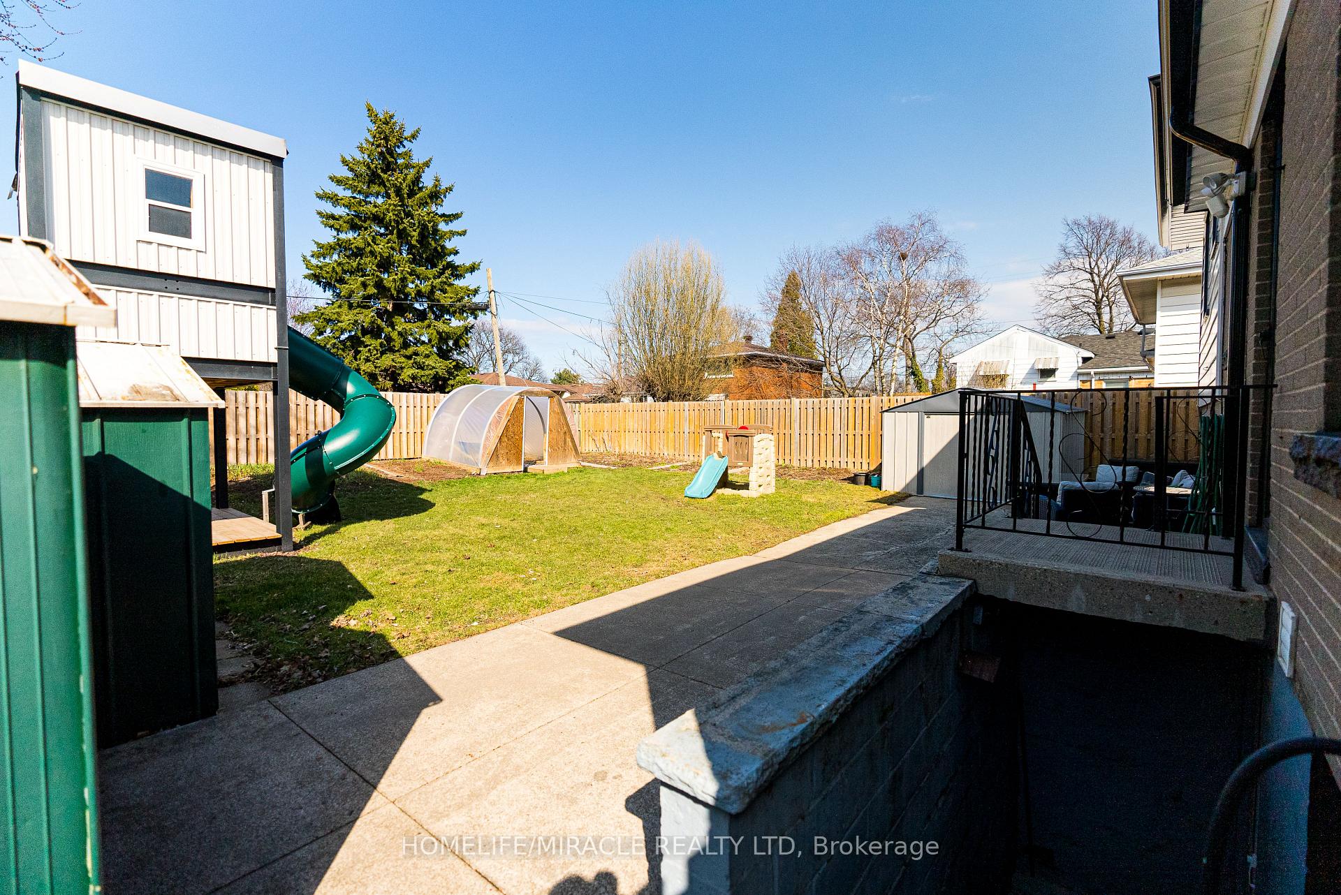 Photo 29 of 1013 Brucedale Avenue E, Hamilton, Sherwood — HOMEH
