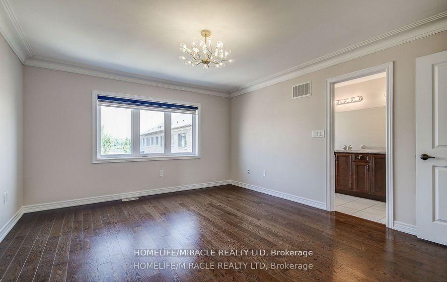 Photo 16 of 33 Morra Avenue, Caledon, Bolton East — HOMEH