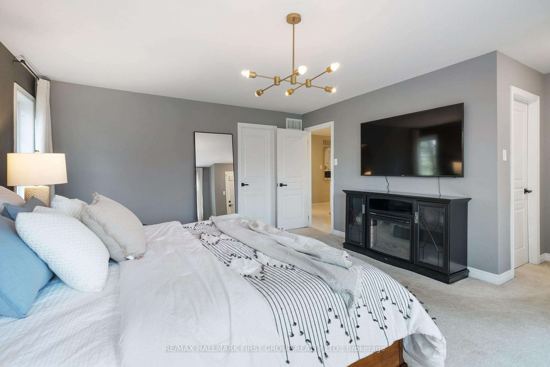 Photo 5 of 798 Audley Road S, Ajax, South East — HOMEH