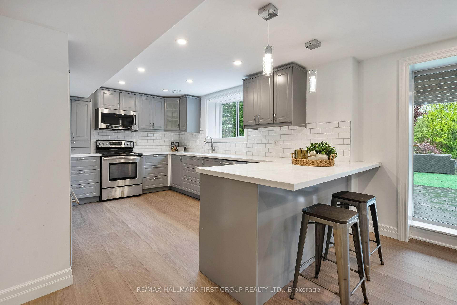 Photo 45 of 798 Audley Road S, Ajax, South East — HOMEH