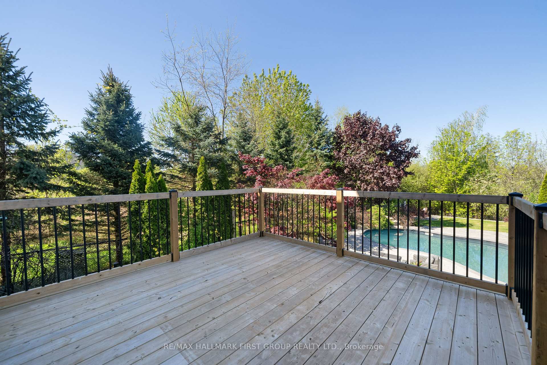 Photo 35 of 798 Audley Road S, Ajax, South East — HOMEH