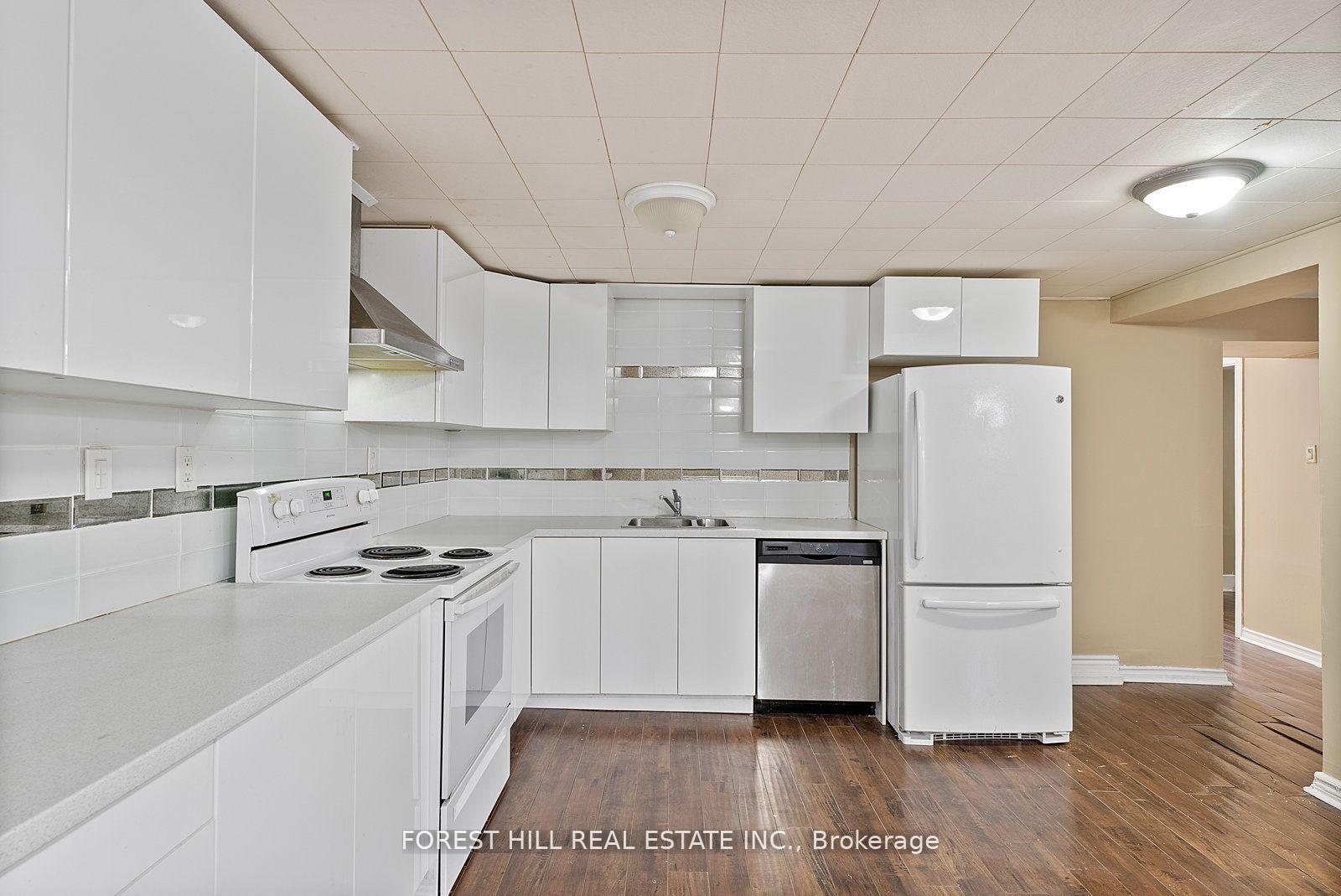 Photo 28 of 47 Kingsmere Crescent, Brampton, Northwood Park — HOMEH