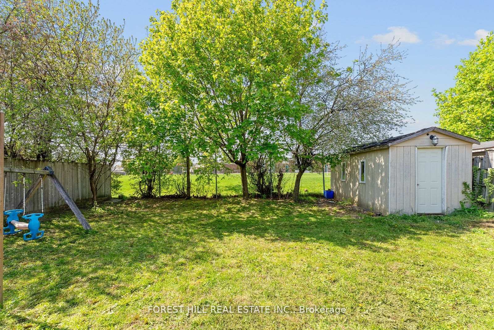 Photo 48 of 47 Kingsmere Crescent, Brampton, Northwood Park — HOMEH