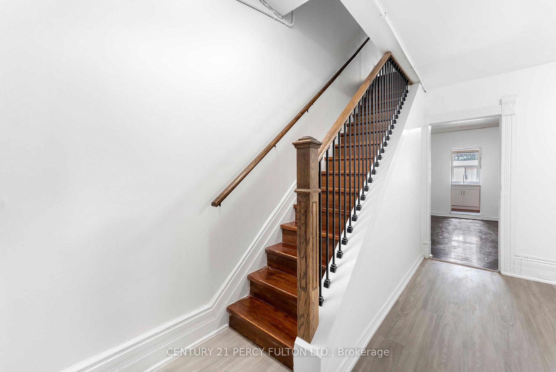 Photo 10 of 47 Grange Avenue, Toronto, Kensington-Chinatown — HOMEH