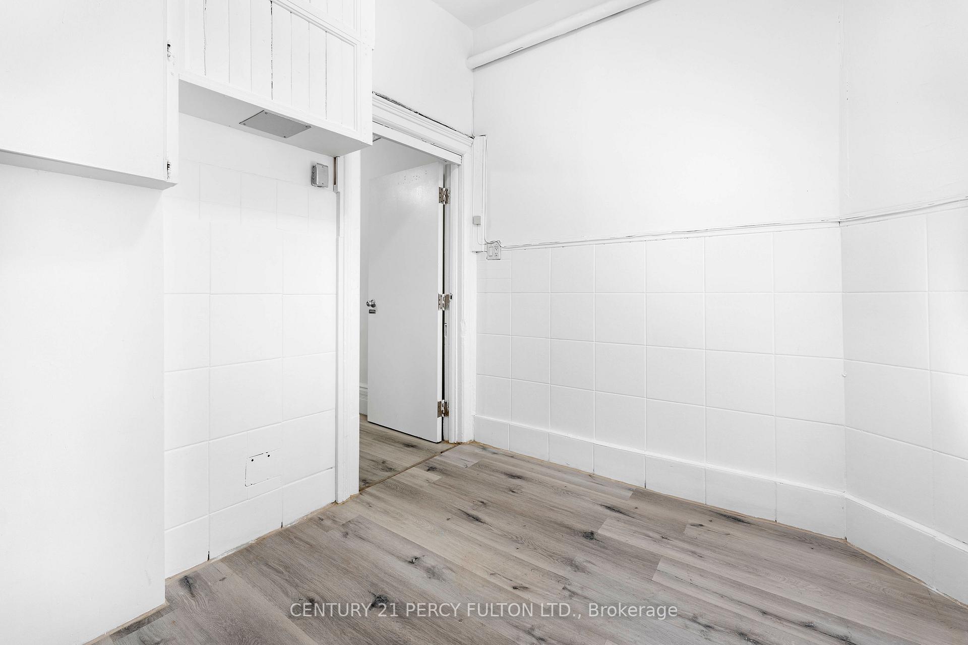Photo 15 of 47 Grange Avenue, Toronto, Kensington-Chinatown — HOMEH