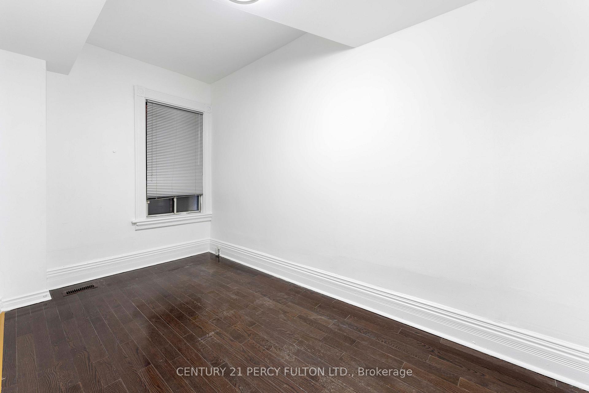 Photo 27 of 47 Grange Avenue, Toronto, Kensington-Chinatown — HOMEH