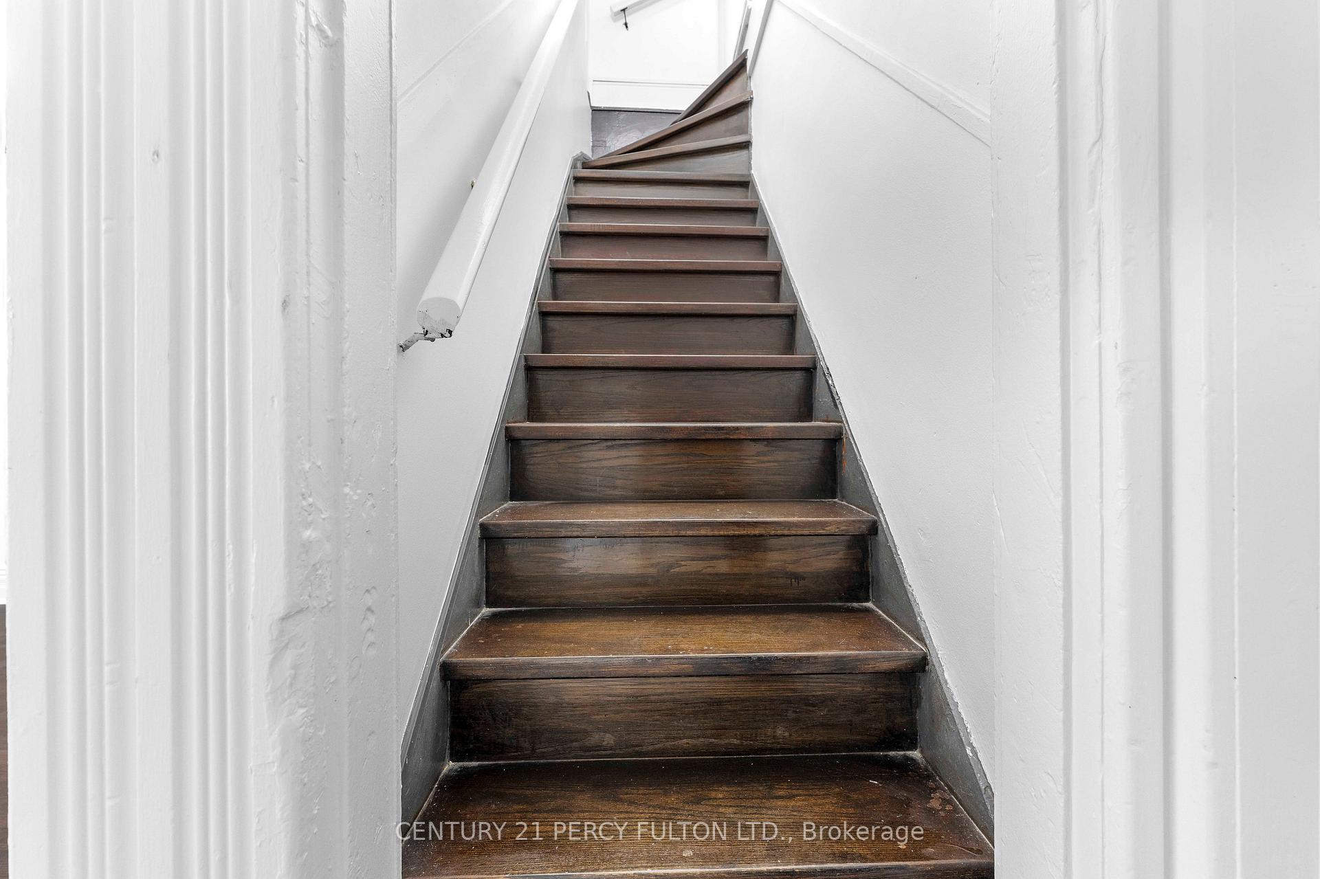 Photo 35 of 47 Grange Avenue, Toronto, Kensington-Chinatown — HOMEH