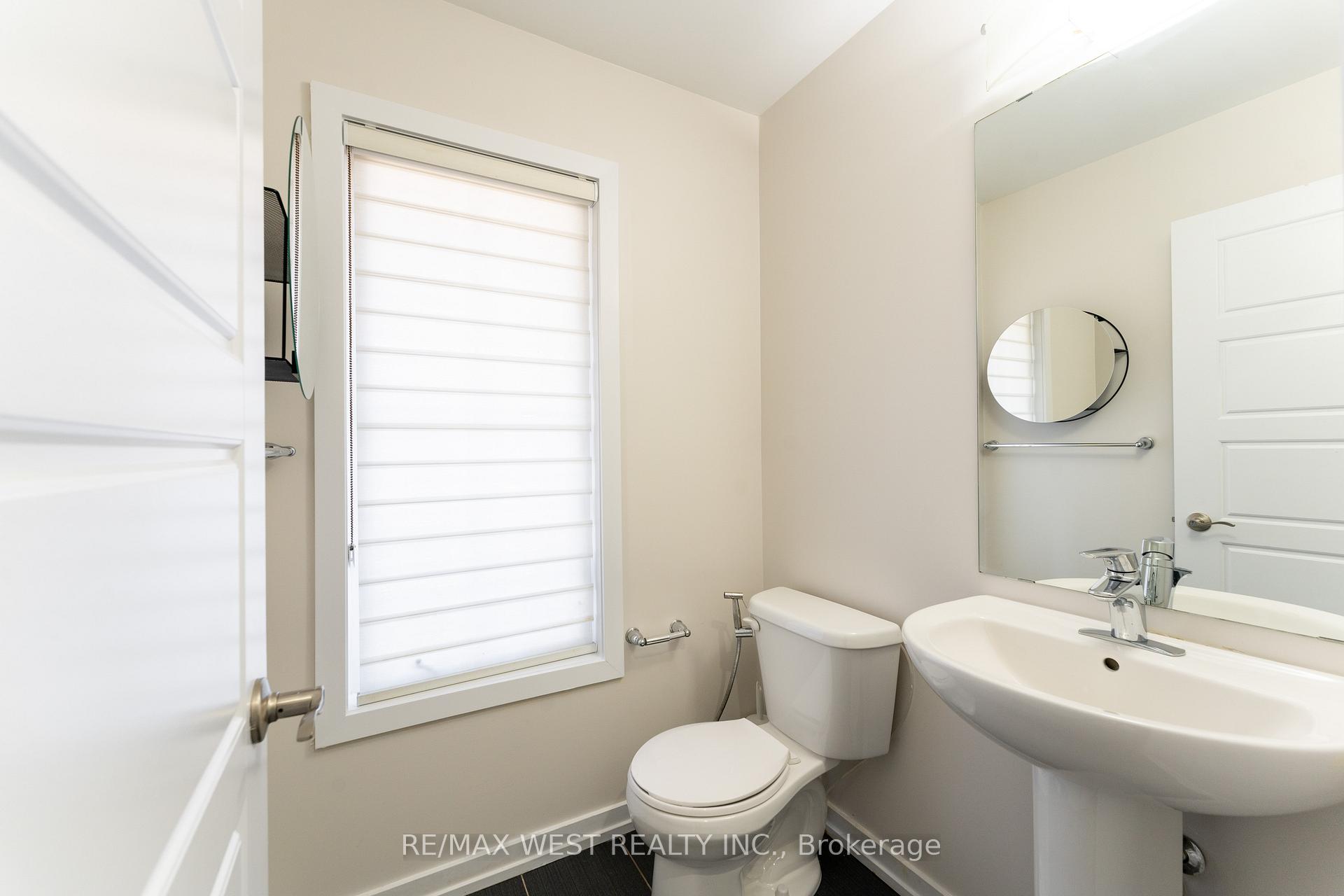 Photo 20 of 2 Scarletwood Street, Hamilton, Stoney Creek Mountain — HOMEH