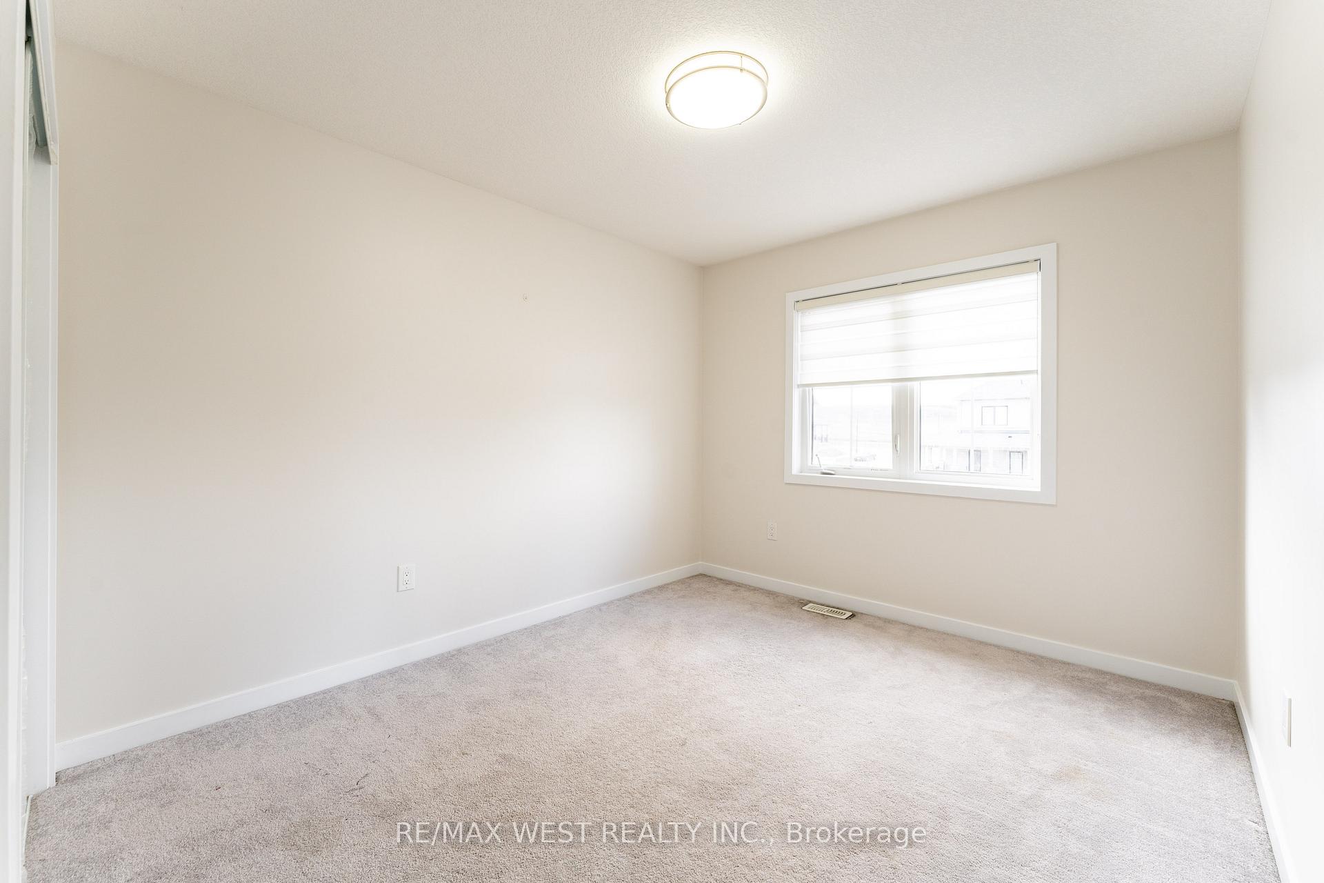 Photo 21 of 2 Scarletwood Street, Hamilton, Stoney Creek Mountain — HOMEH