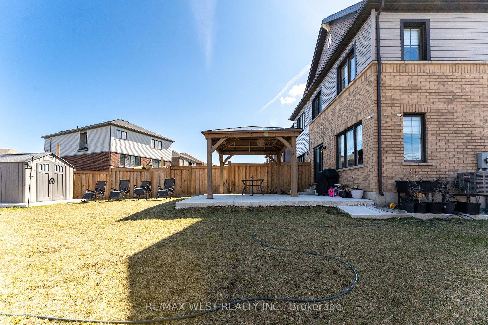 Photo 37 of 2 Scarletwood Street, Hamilton, Stoney Creek Mountain — HOMEH