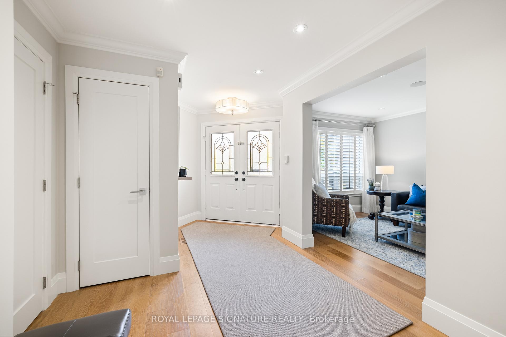Photo 2 of 23 Hutton Crescent, Caledon, Rural Caledon — HOMEH