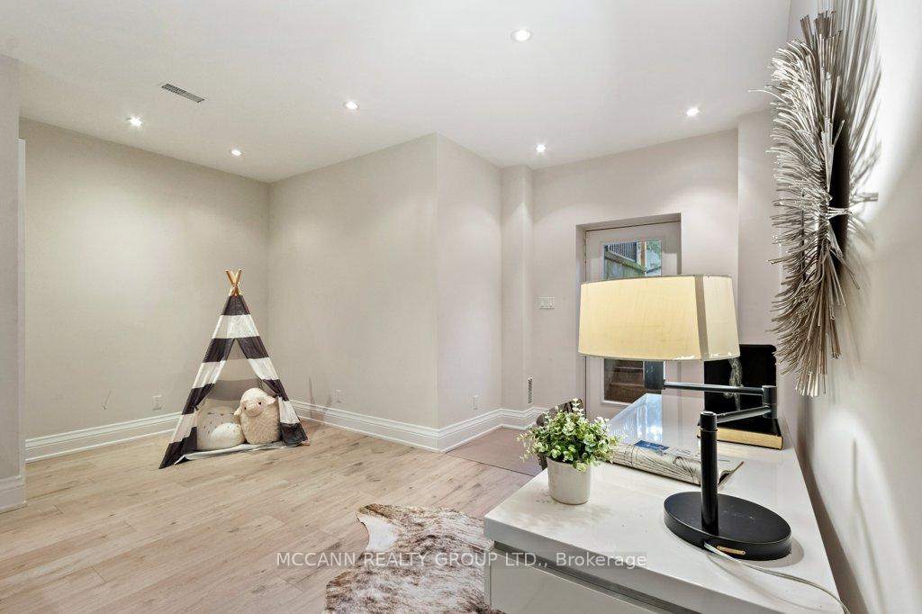 Photo 36 of 78 Chudleigh Avenue, Toronto, Lawrence Park South — HOMEH