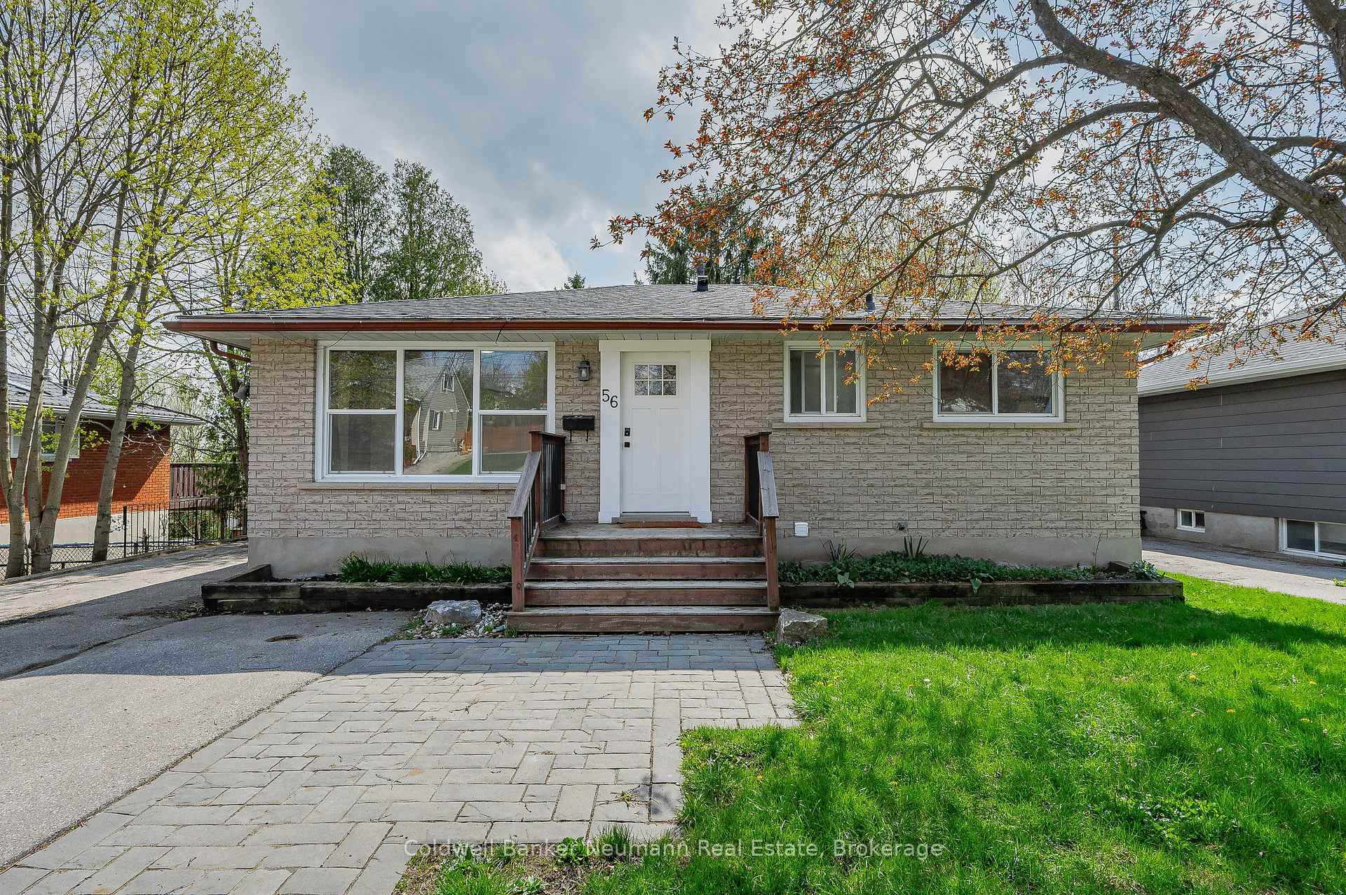 Photo 2 of 56 Ridgewood Avenue, Guelph, Junction/Onward Willow — HOMEH