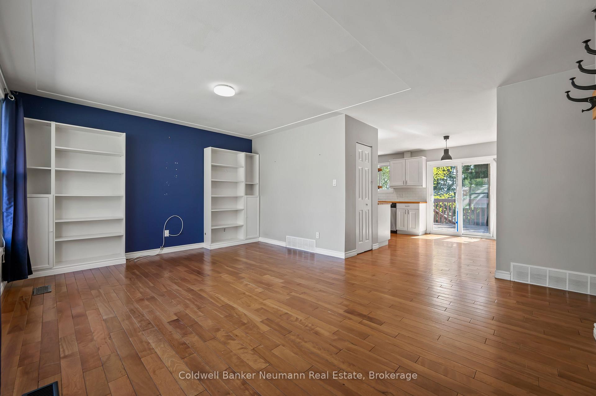 Photo 7 of 56 Ridgewood Avenue, Guelph, Junction/Onward Willow — HOMEH