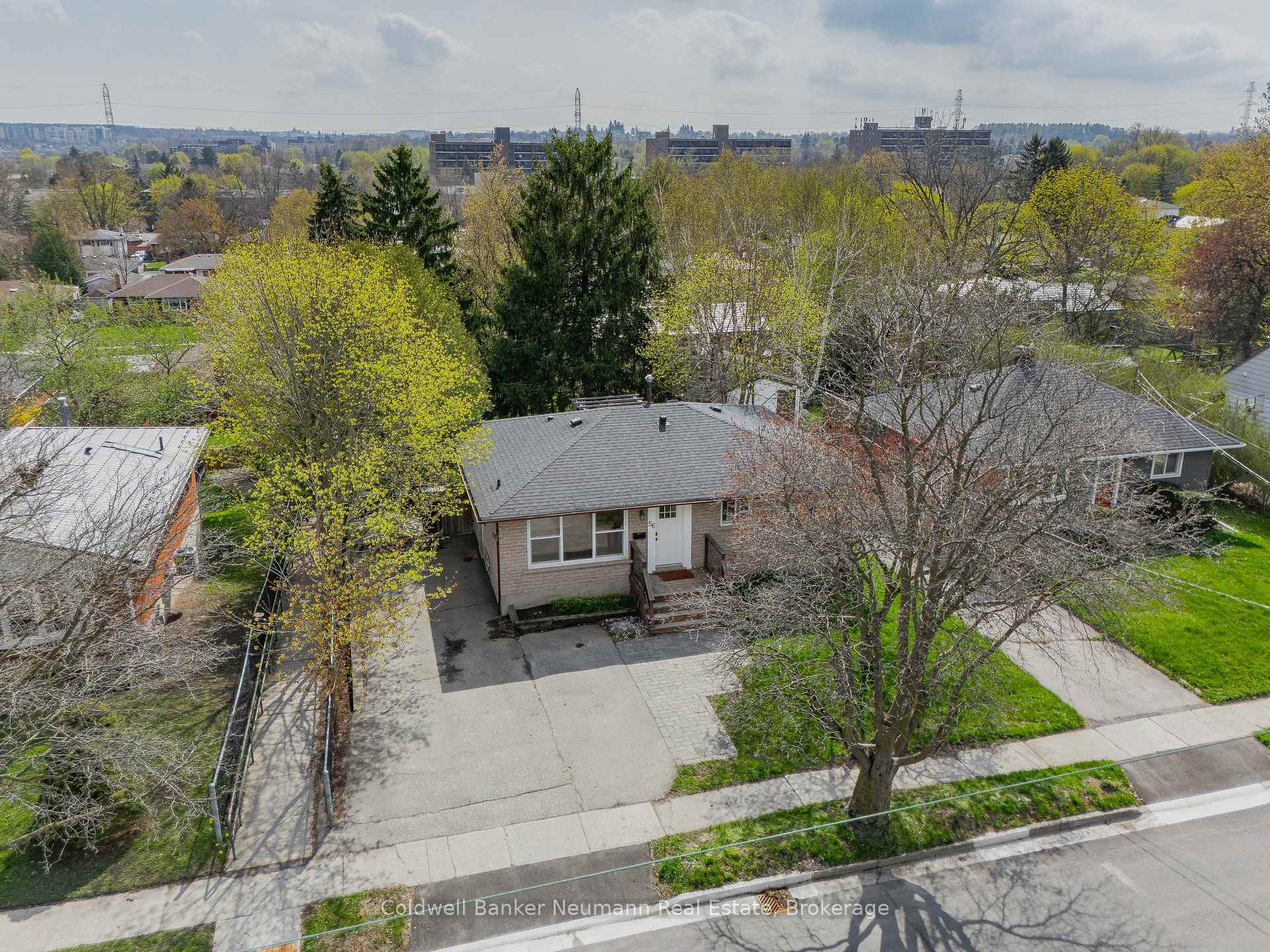 Photo 38 of 56 Ridgewood Avenue, Guelph, Junction/Onward Willow — HOMEH