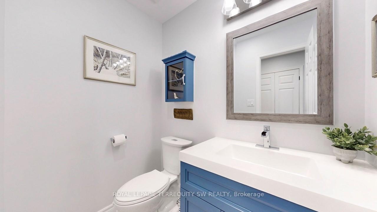 Photo 21 of 31 Bryant Road, Markham, Markham Village — HOMEH