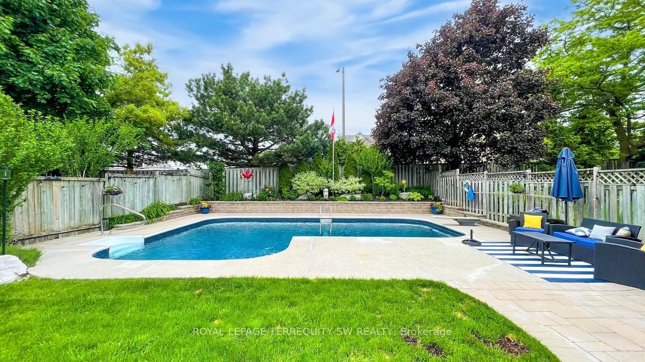 Photo 36 of 31 Bryant Road, Markham, Markham Village — HOMEH