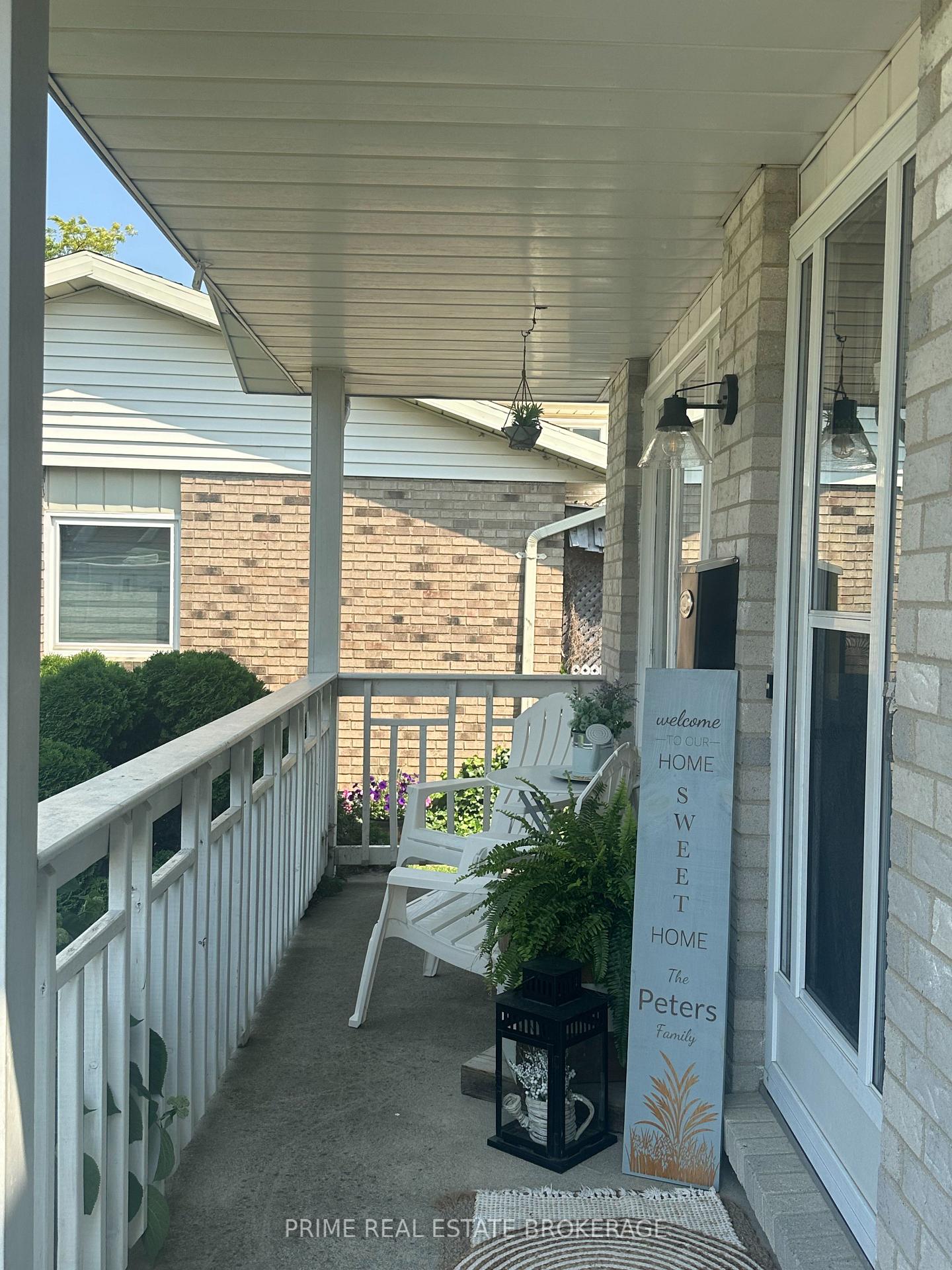 Photo 10 of 35 Athlone Road, Chatham-Kent, Tilbury — HOMEH