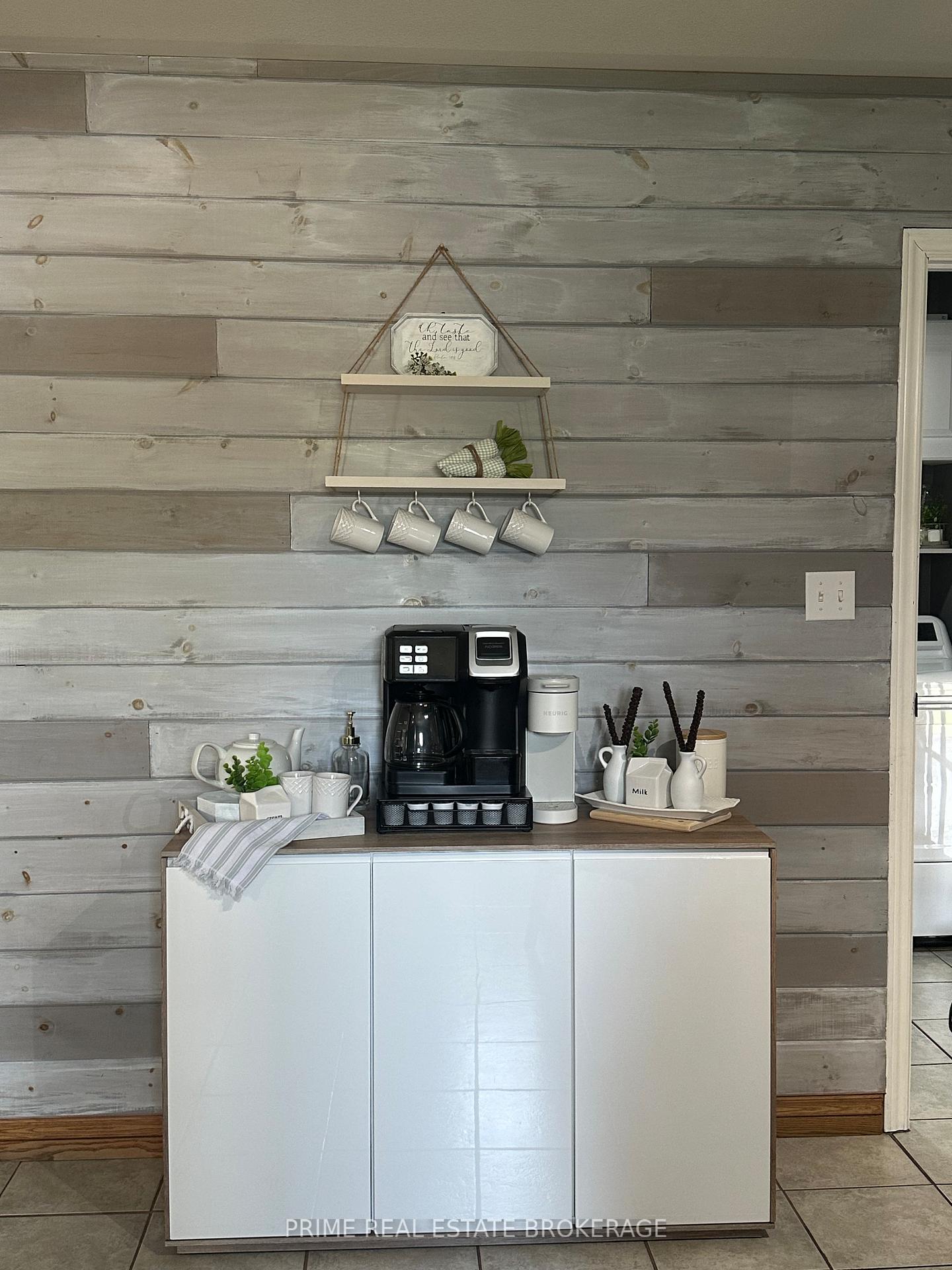 Photo 14 of 35 Athlone Road, Chatham-Kent, Tilbury — HOMEH