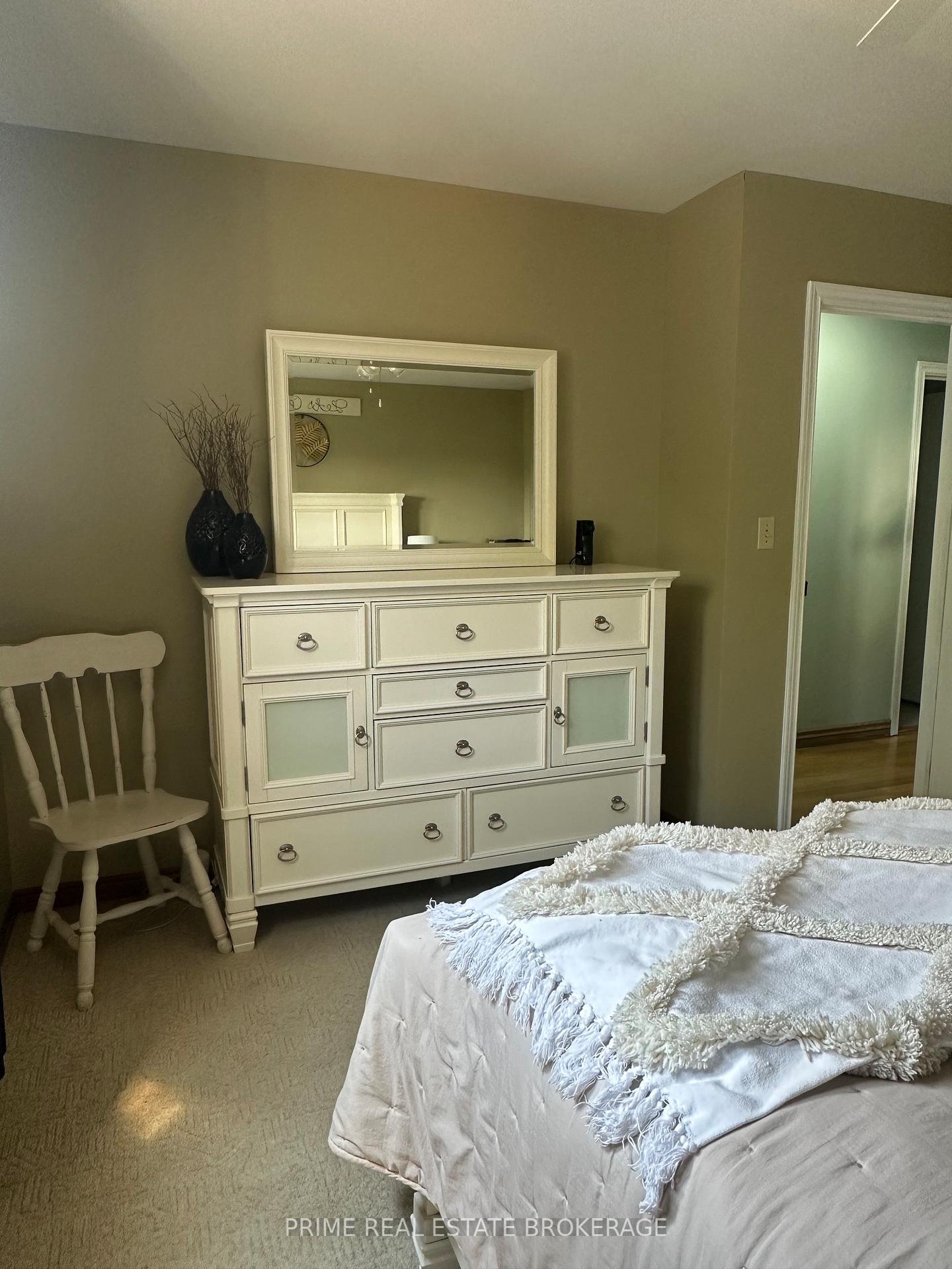 Photo 22 of 35 Athlone Road, Chatham-Kent, Tilbury — HOMEH
